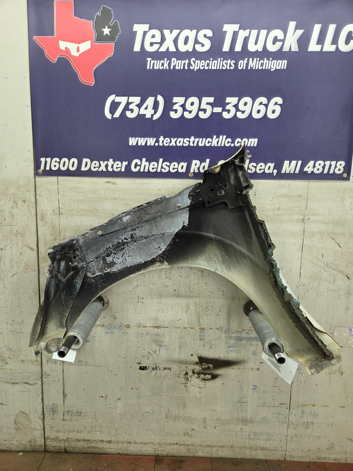 2011-2016 Ford Super Duty F250 F350 RH Passenger Side Front Fender Quarter Panel - Oxford White