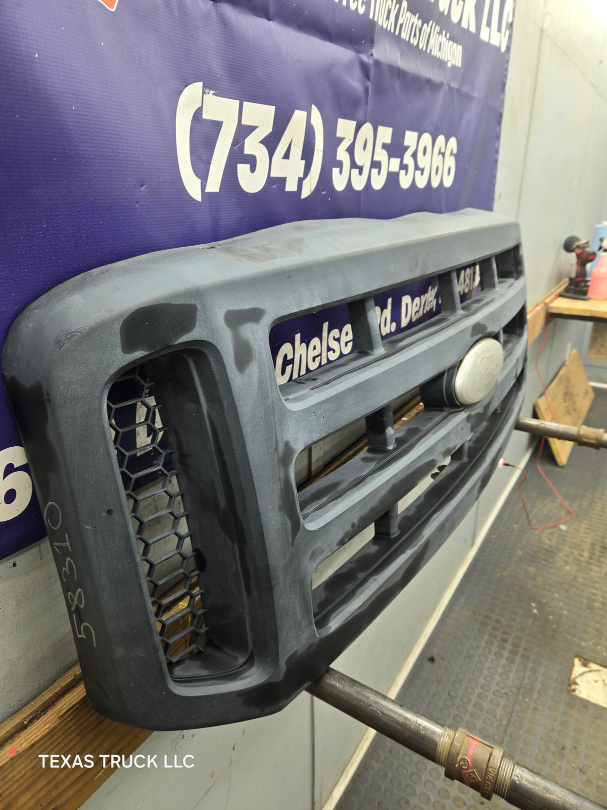 2005-2007 Ford Super Duty Grill F250 F350 F450 F550