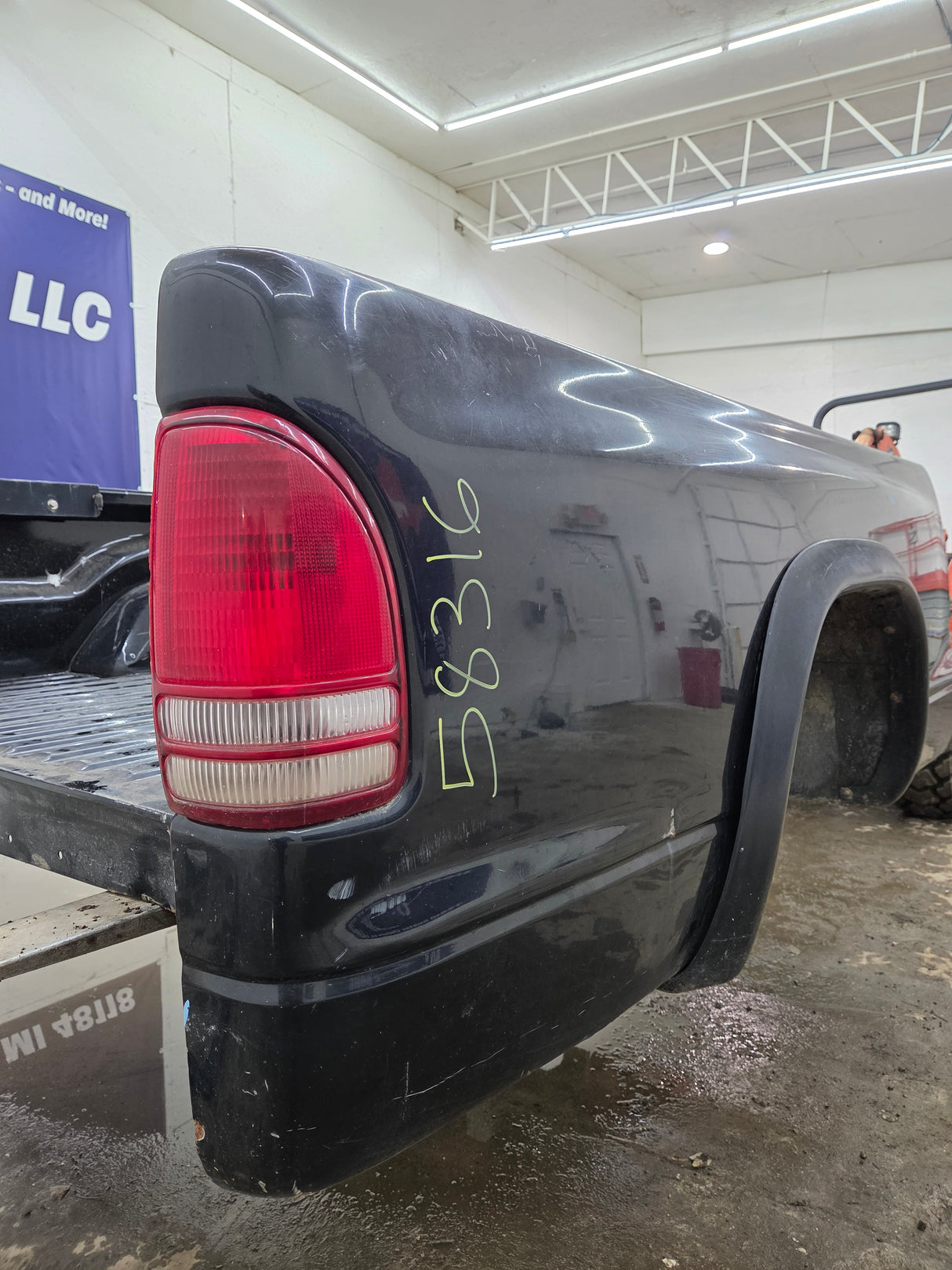 1997-2004 Dodge Dakota 2nd Gen Long Bed