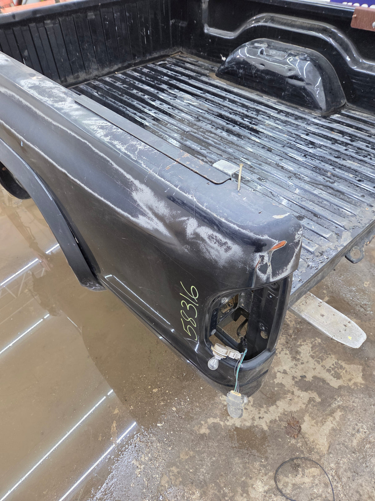 1997-2004 Dodge Dakota 2nd Gen Long Bed