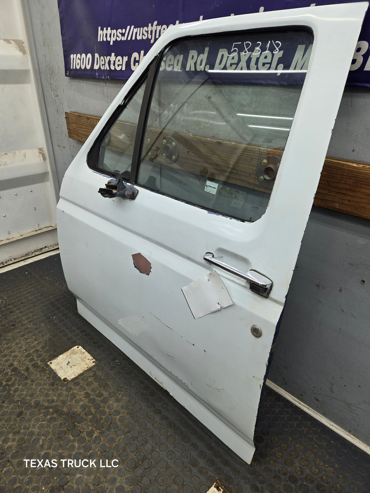 1980-1991 Ford F Series F250 F350 F450 F550 LH Driver Side Front Door