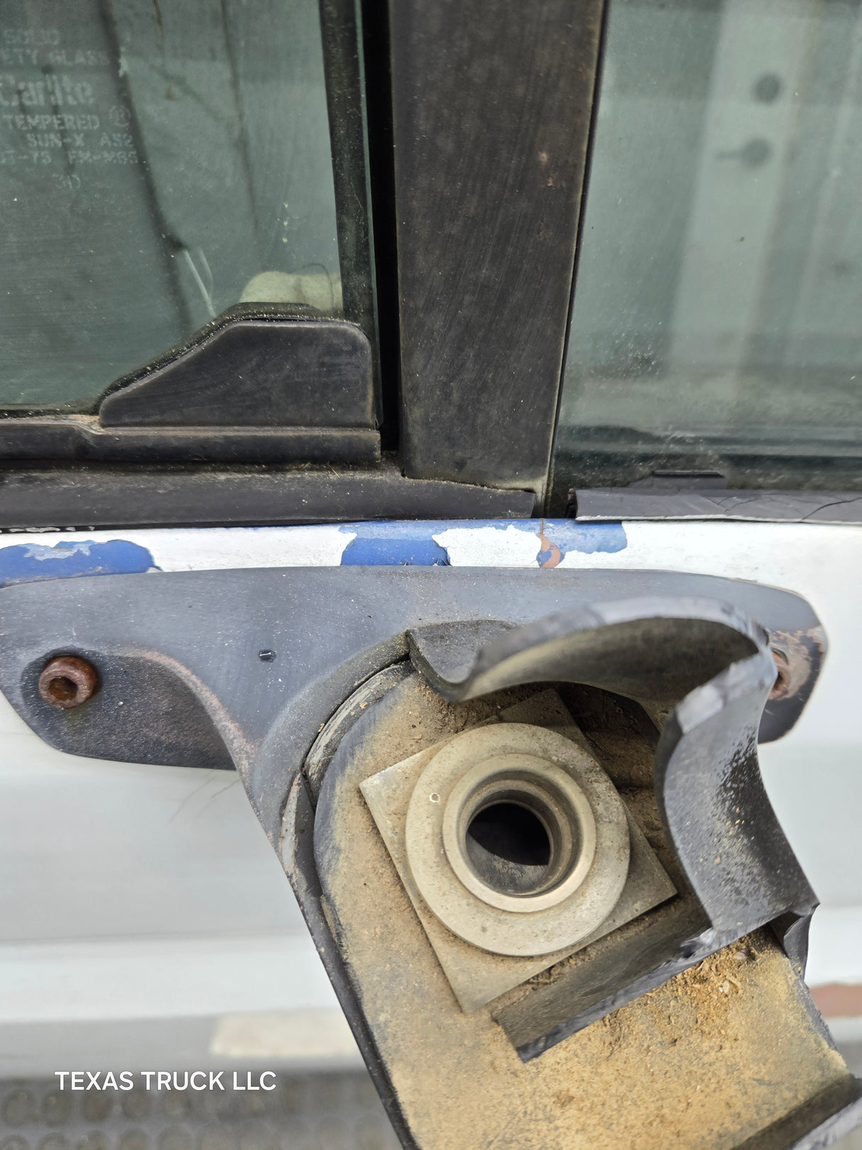 1980-1991 Ford F Series F250 F350 F450 F550 LH Driver Side Front Door