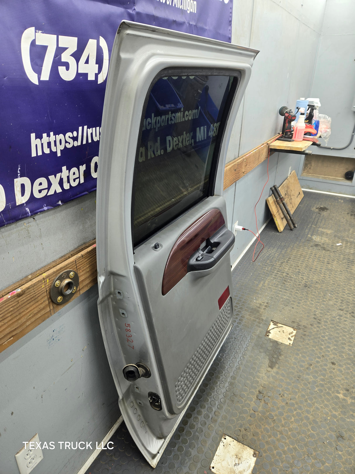 1999-2011 Ford Super Duty RH Passenger Side Rear Crew Cab Door F250 F350 F450 F550
