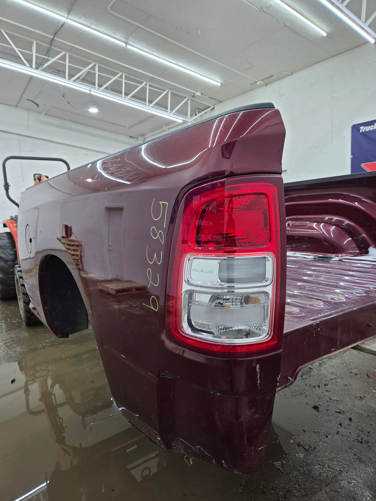 2009-2018 Dodge Ram 4th Gen 1500 2500 3500 6' 4" Short Truck Bed