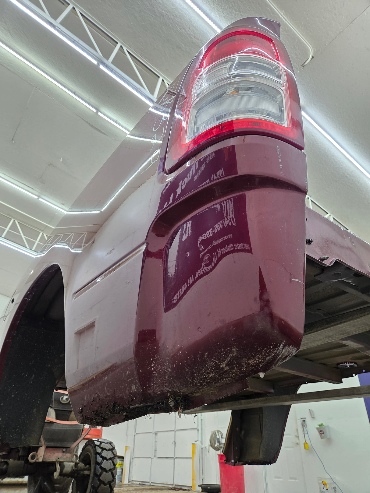 2009-2018 Dodge Ram 4th Gen 1500 2500 3500 6' 4" Short Truck Bed