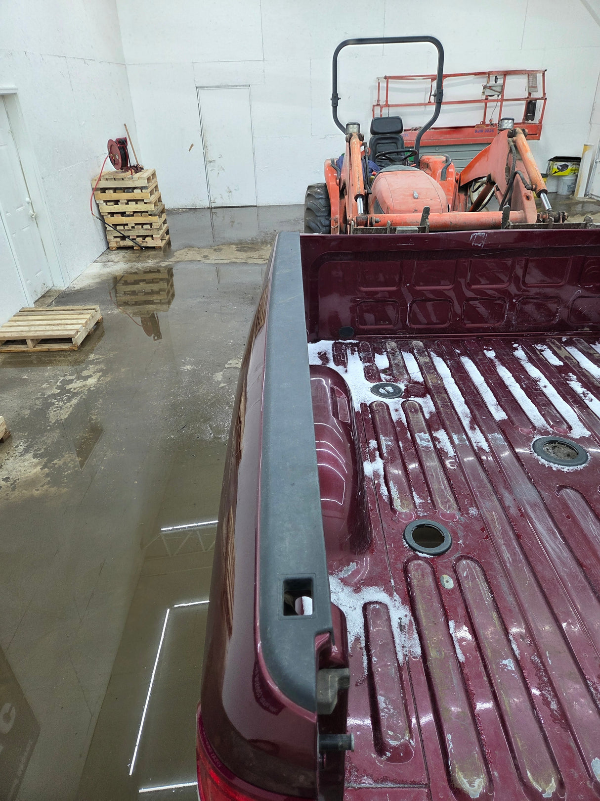 2009-2018 Dodge Ram 4th Gen 1500 2500 3500 6' 4" Short Truck Bed