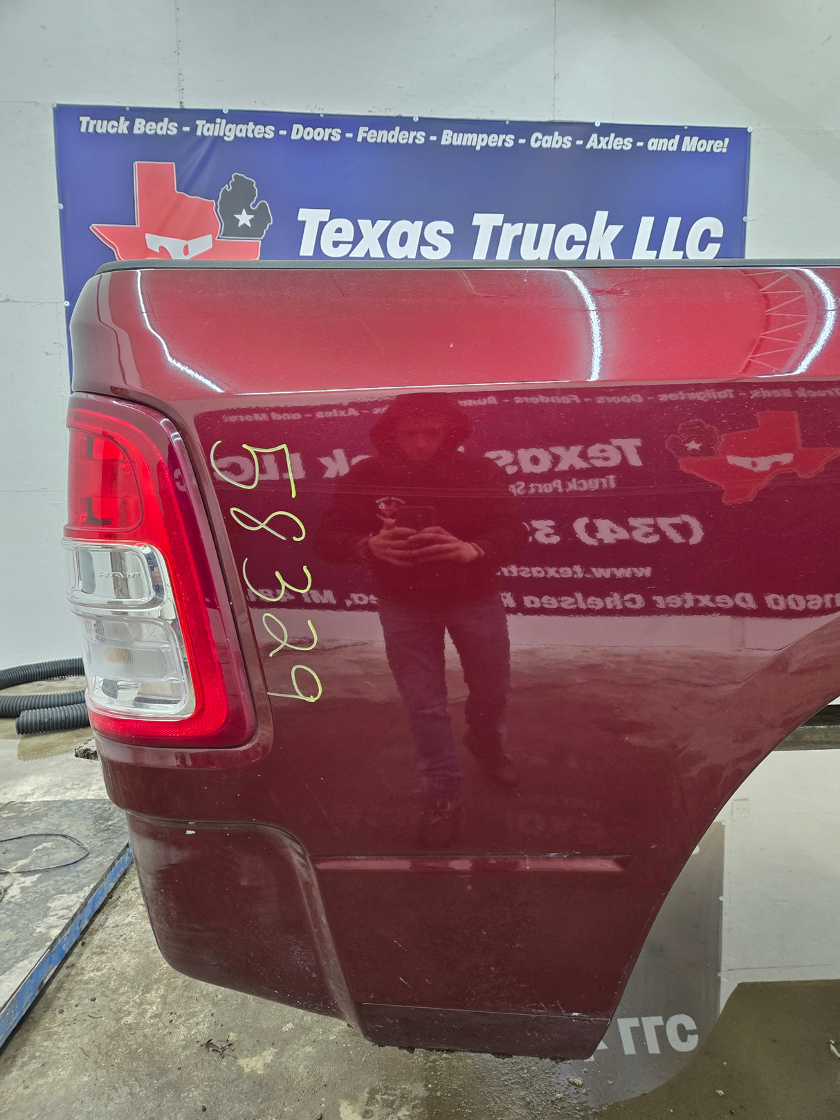 2009-2018 Dodge Ram 4th Gen 1500 2500 3500 6' 4" Short Truck Bed