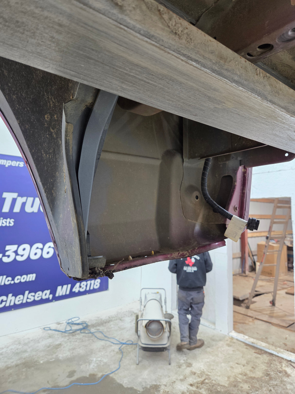 2009-2018 Dodge Ram 4th Gen 1500 2500 3500 6' 4" Short Truck Bed