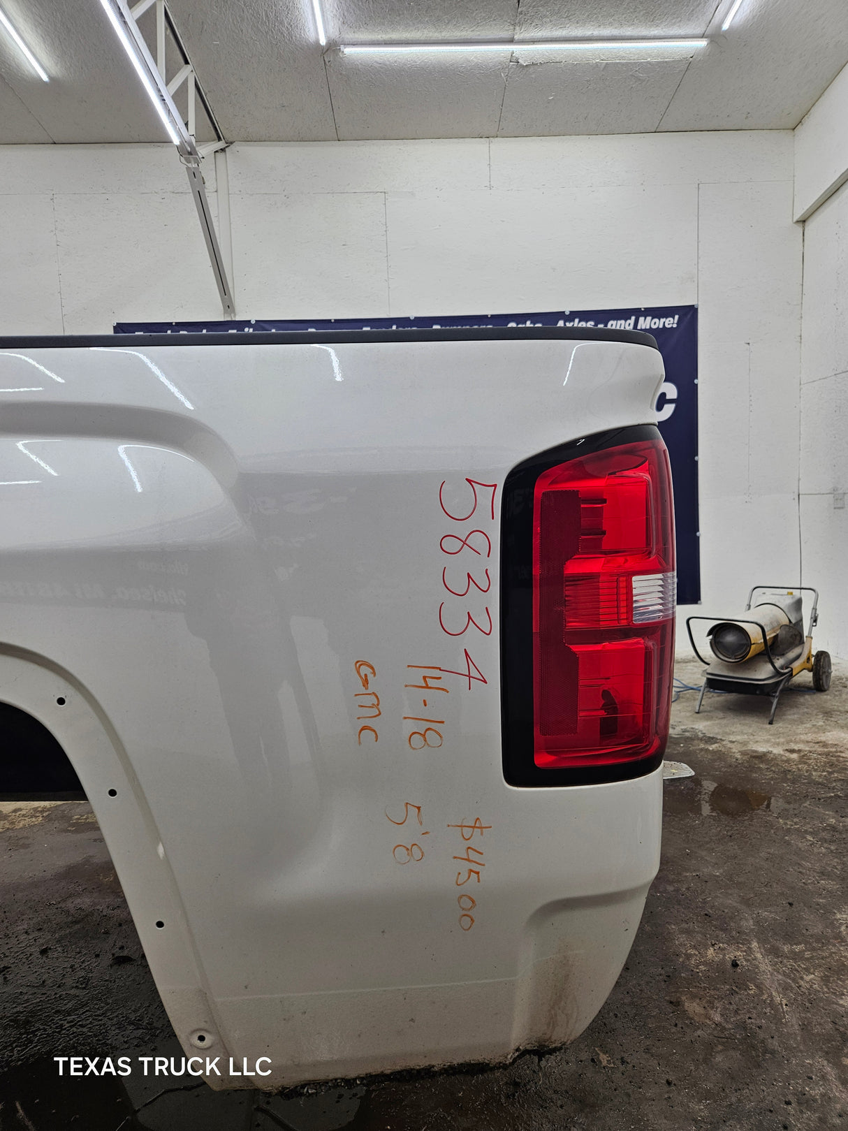 2014-2019 GMC Sierra 1500 5' 8" Short Bed