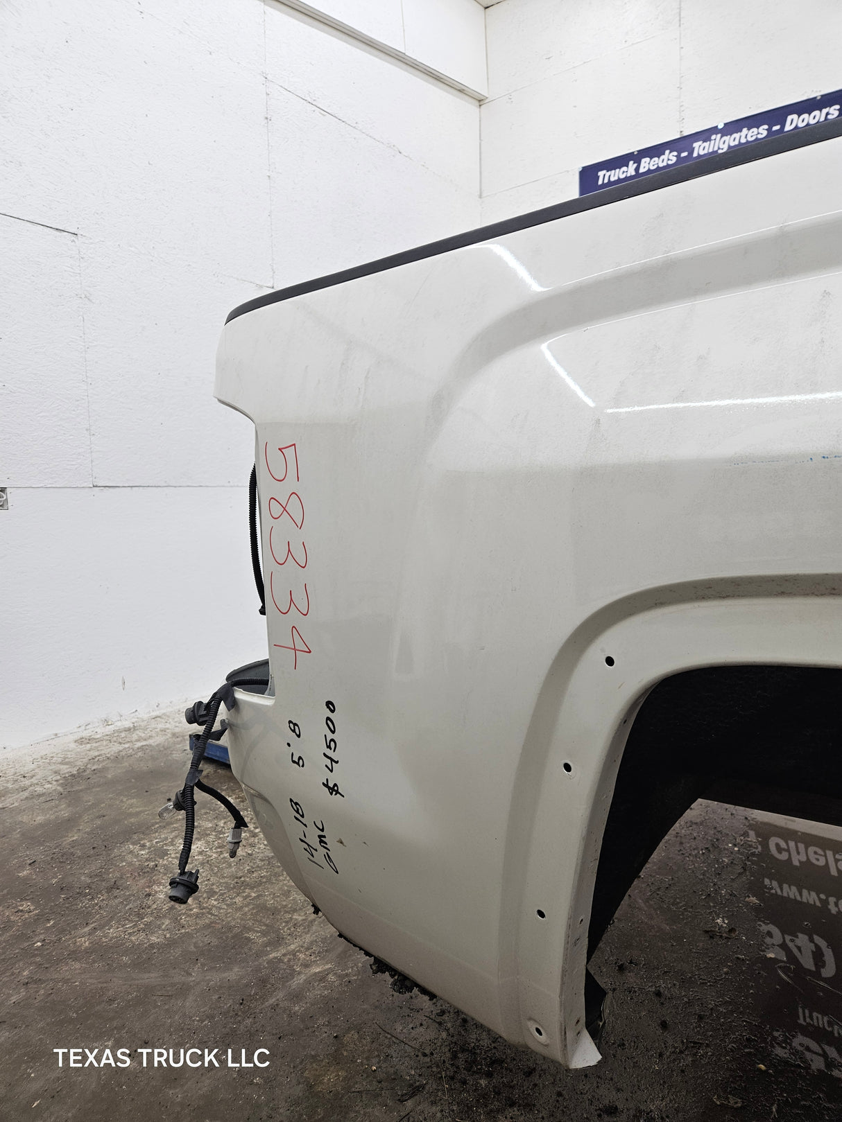 2014-2019 GMC Sierra 1500 5' 8" Short Bed
