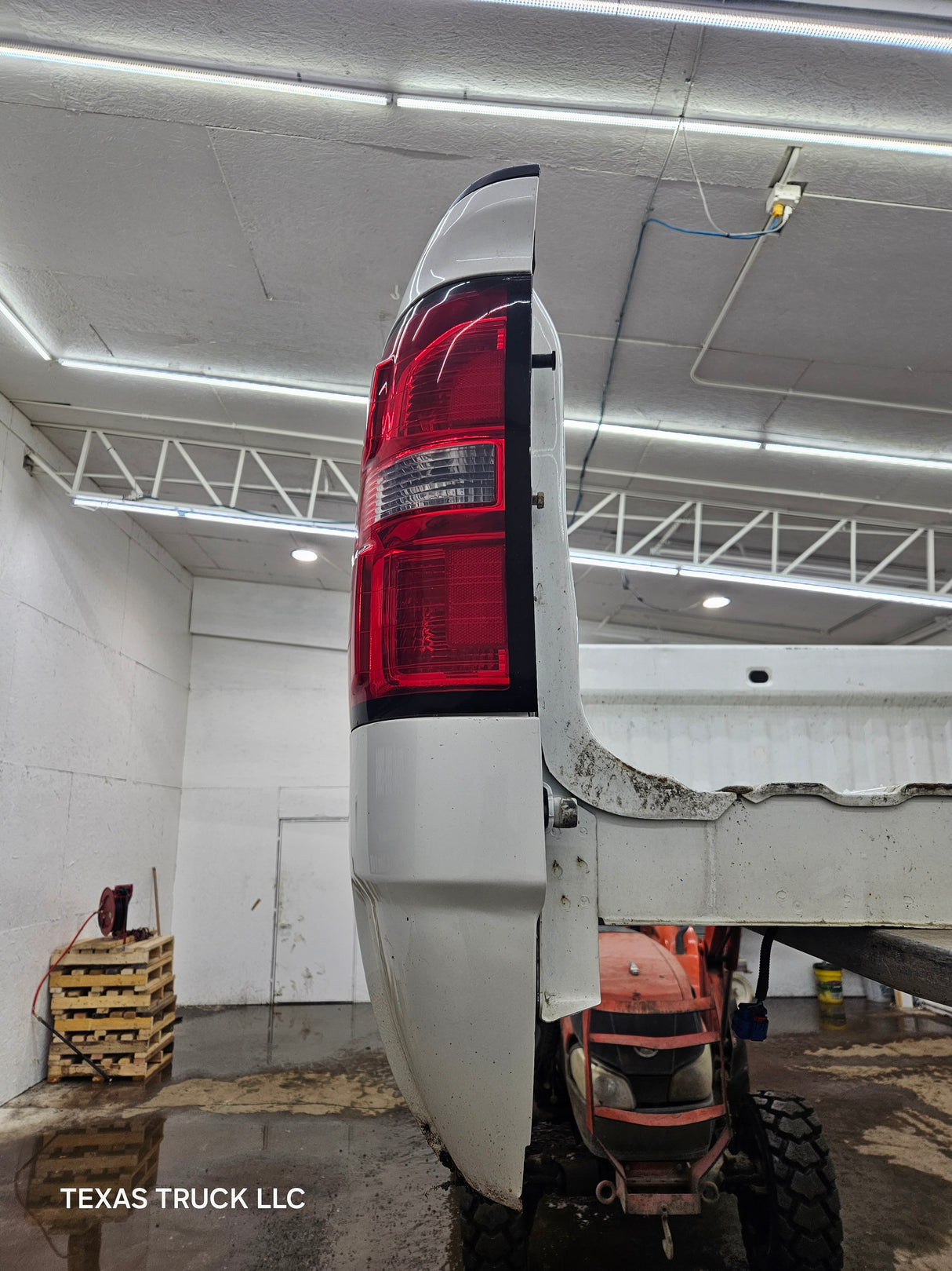 2014-2019 GMC Sierra 1500 5' 8" Short Bed