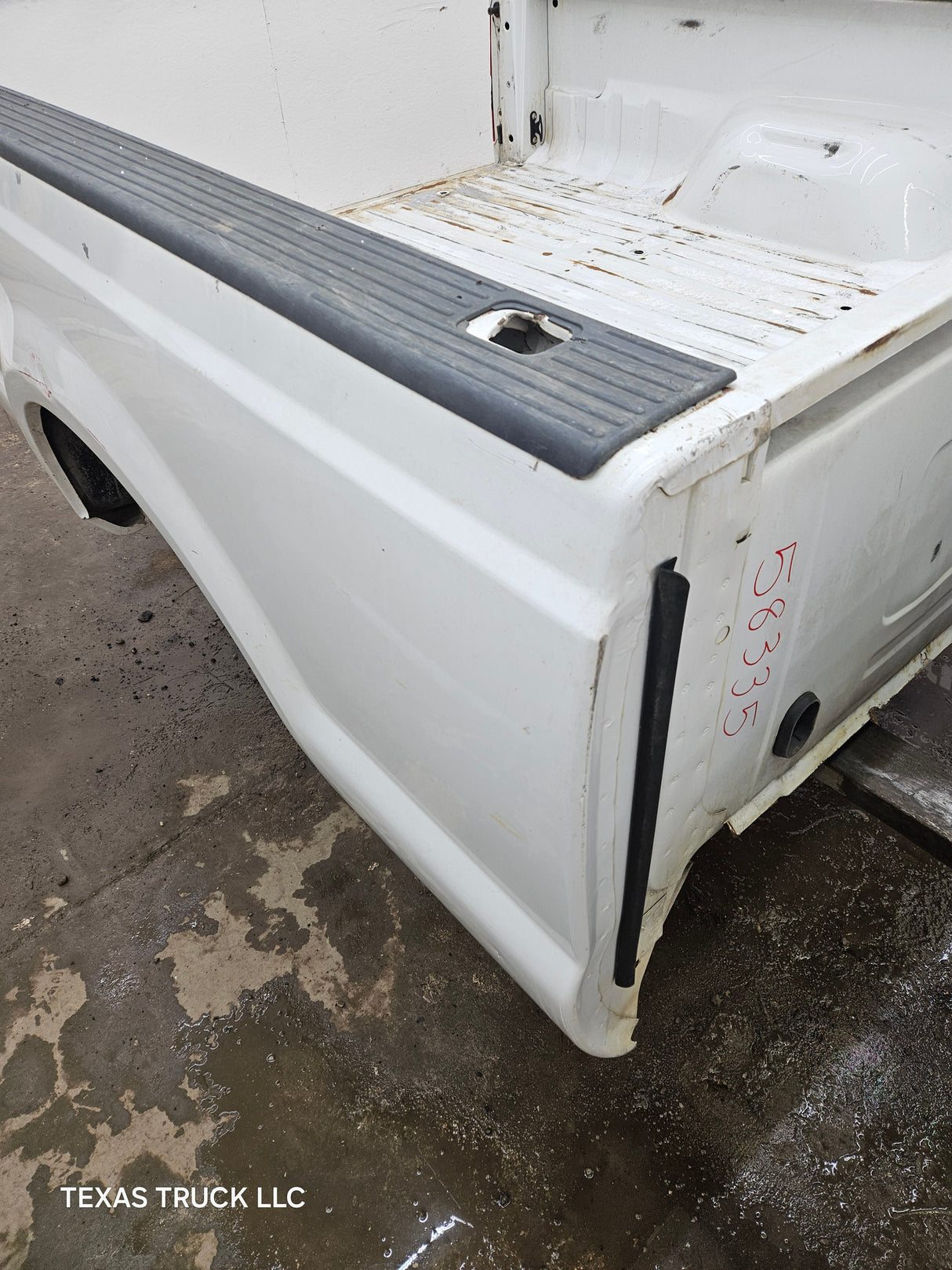 1999-2010 Ford Super Duty F250 F350 6' 9" Short Truck Bed