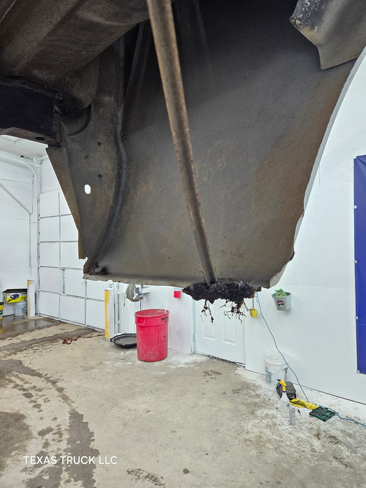 1999-2010 Ford Super Duty F250 F350 6' 9" Short Truck Bed