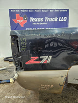 1999-2007 Chevrolet Silverado / GMC Sierra 1500 2500HD 3500HD 6' 6" Short Truck Bed