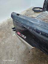 1999-2007 Chevrolet Silverado / GMC Sierra 1500 2500HD 3500HD 6' 6" Short Truck Bed