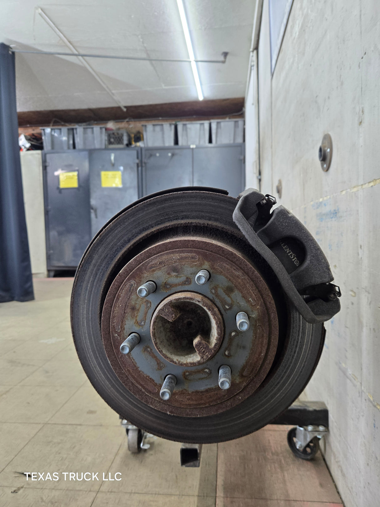 2012-2014 Ford F150 9.75" Rear Axle 3.55 Gear Ratio Limited Slip