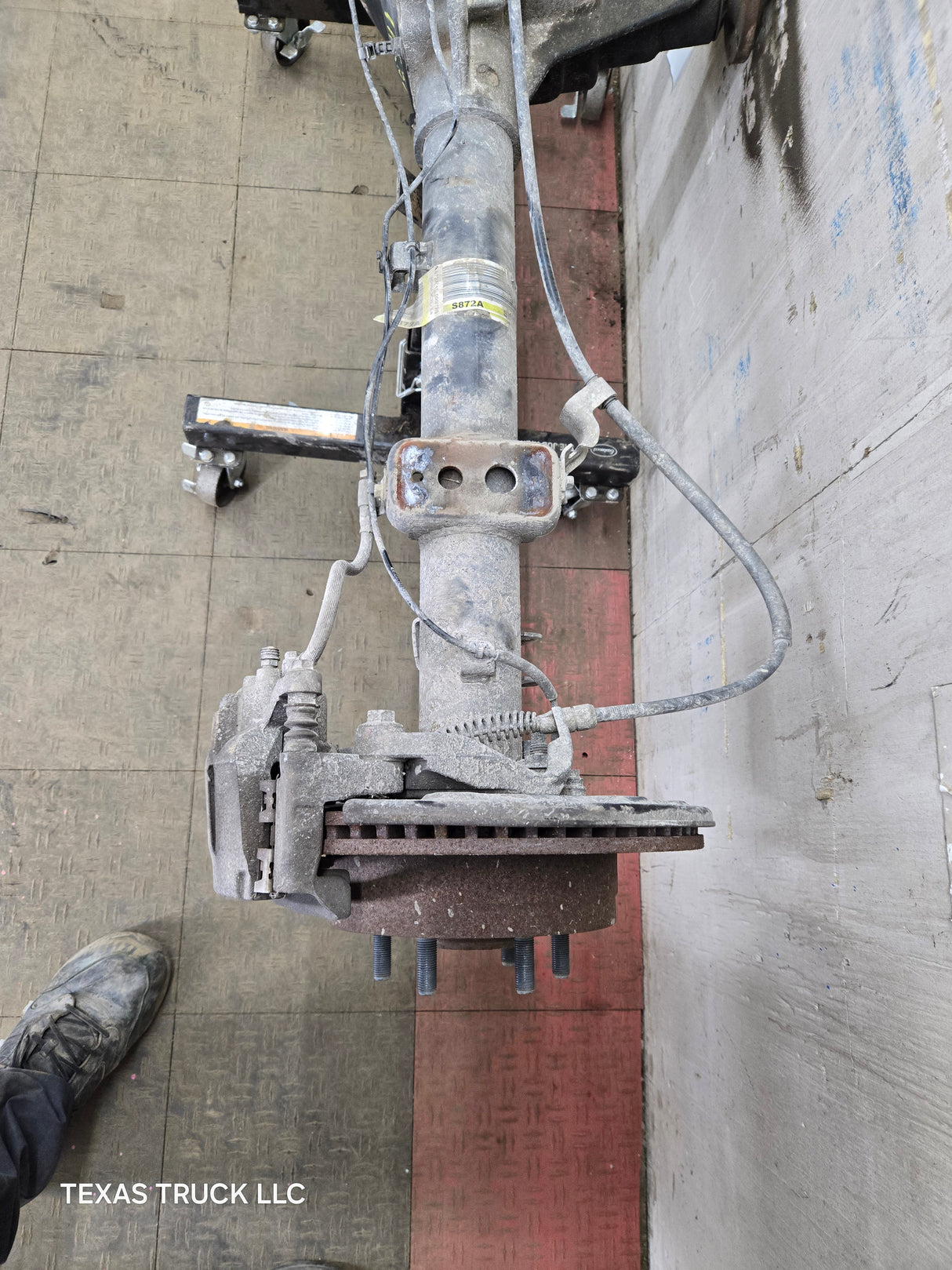 2012-2014 Ford F150 9.75" Rear Axle 3.55 Gear Ratio Limited Slip