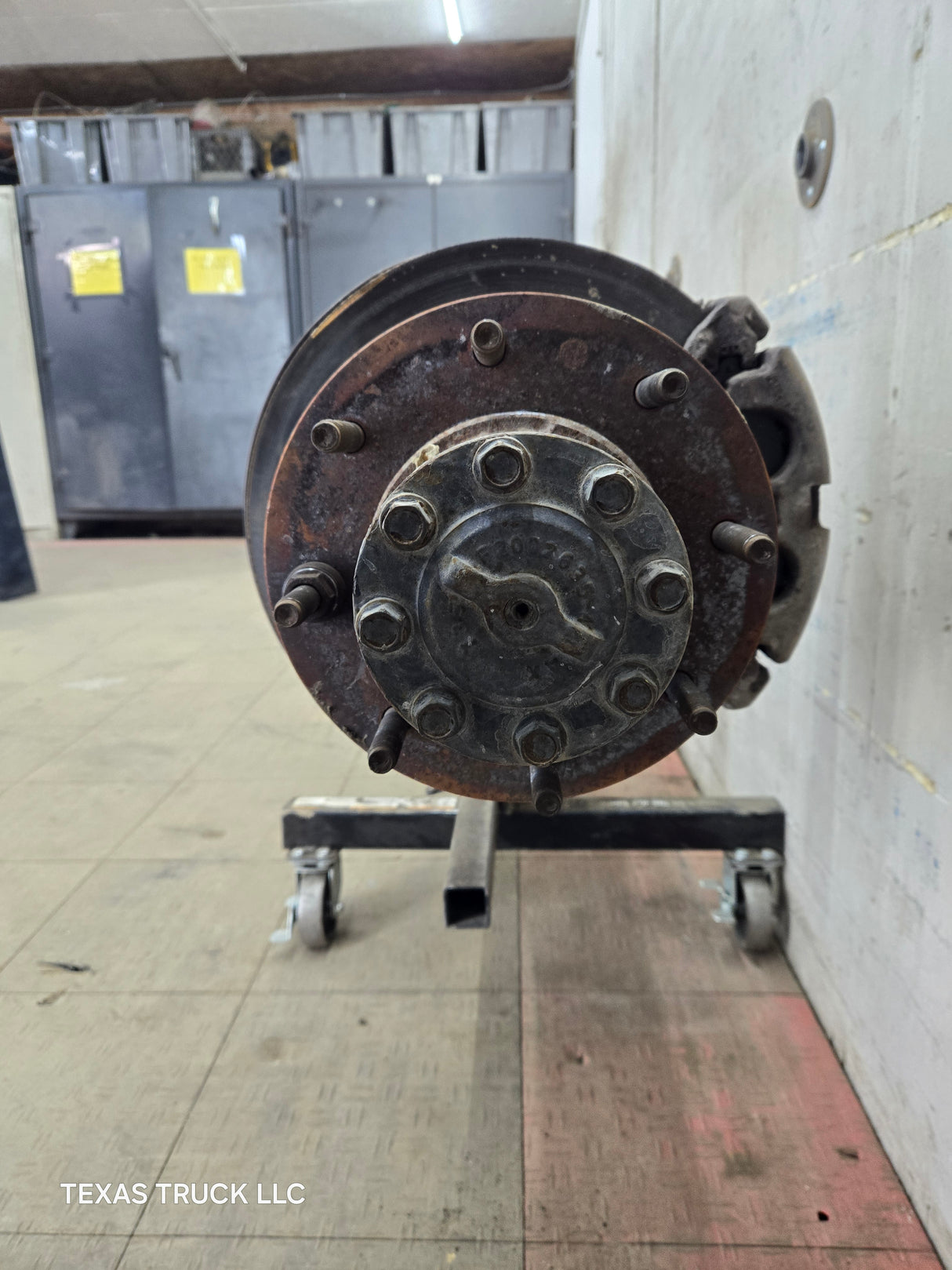 2013-2016 Ford Super Duty F350 Cab Chassis Rear Axle 3.73 Gear Ratio Rear End 179k miles