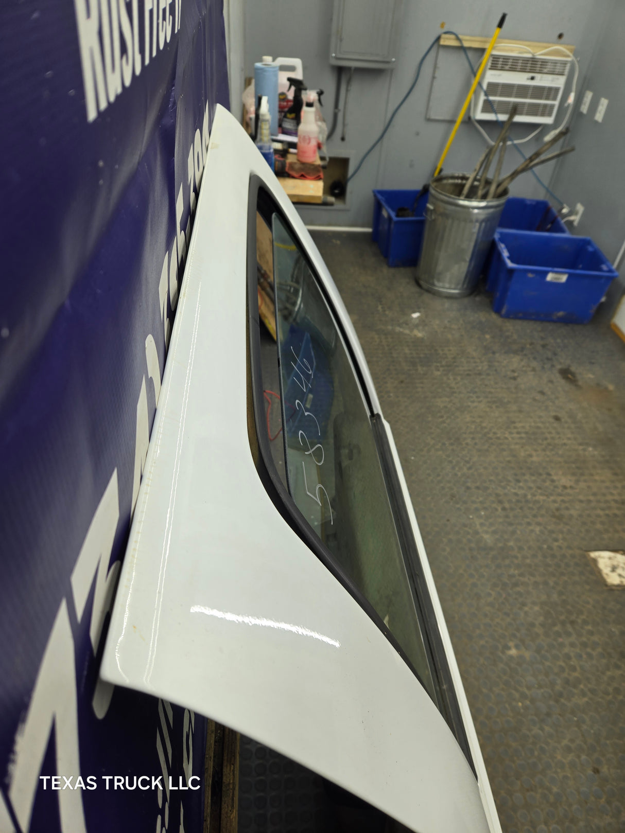 2012-2016 Ford Super Duty Passenger Side Rear Door RH Crew Cab F250 F350 F450 F550