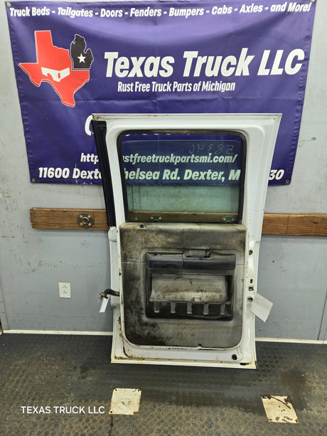2012-2016 Ford Super Duty Passenger Side Rear Door RH Crew Cab F250 F350 F450 F550