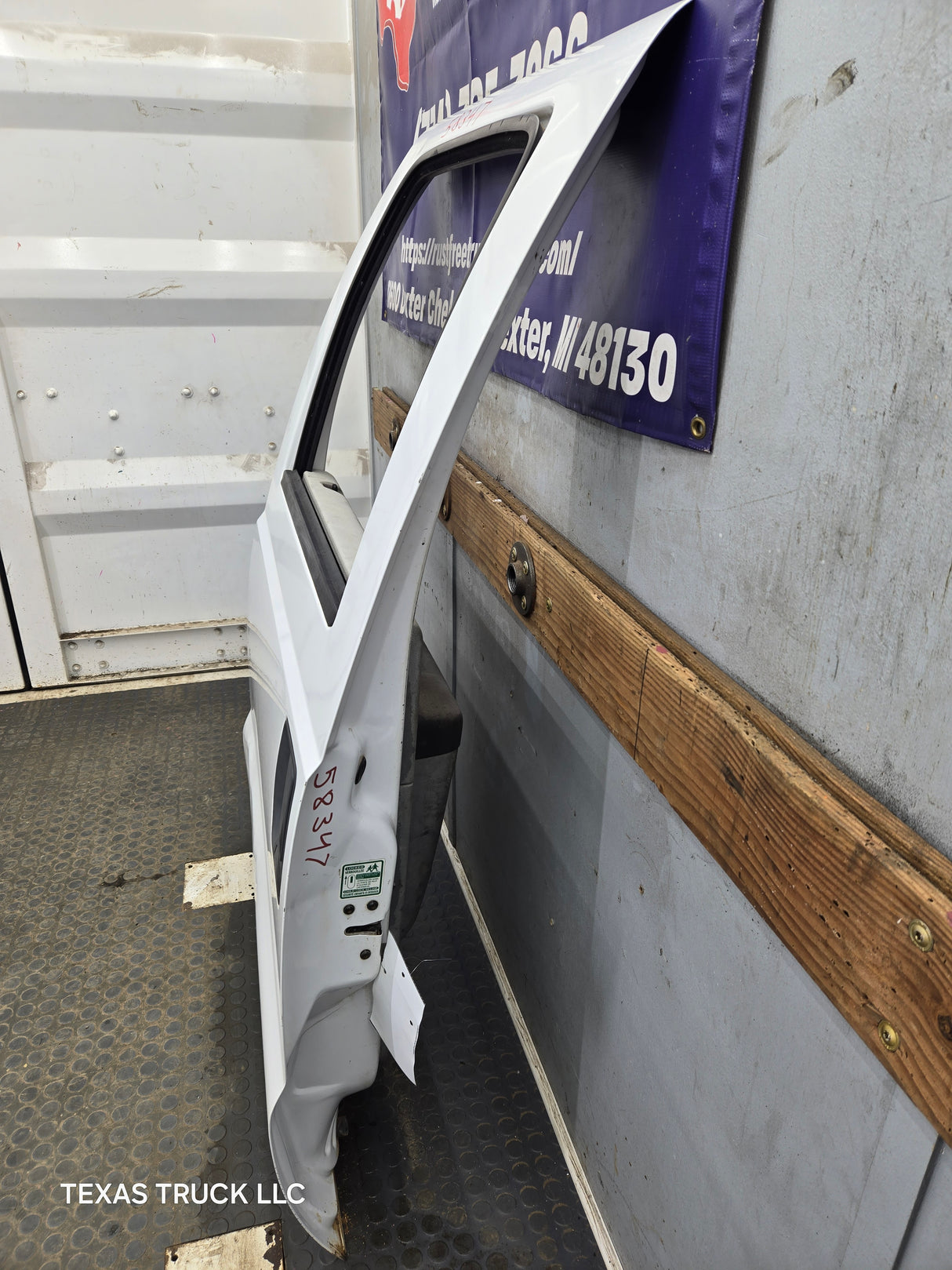 2012-2016 Ford Super Duty Driver Rear Door LH Crew Cab F250 F350 F450 F550