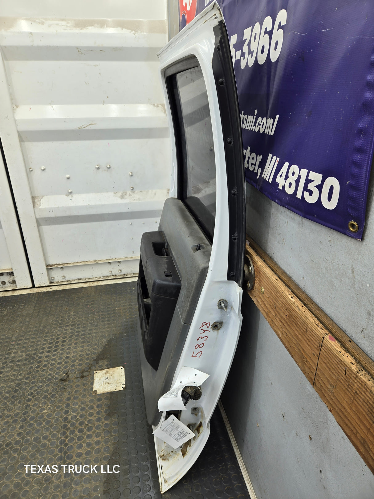 2012-2016 Ford Super Duty Driver Rear Door LH Crew Cab F250 F350 F450 F550