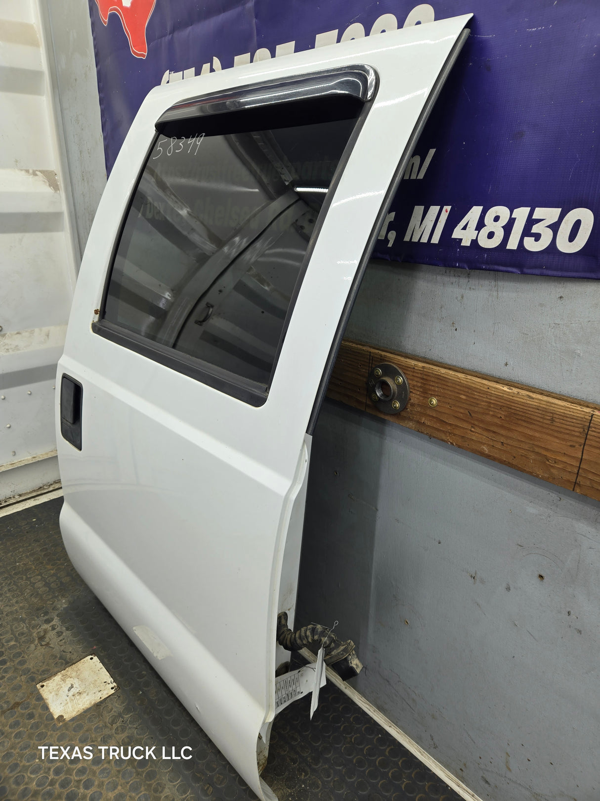 2012-2016 Ford Super Duty Passenger Side Rear Door RH Crew Cab F250 F350 F450 F550