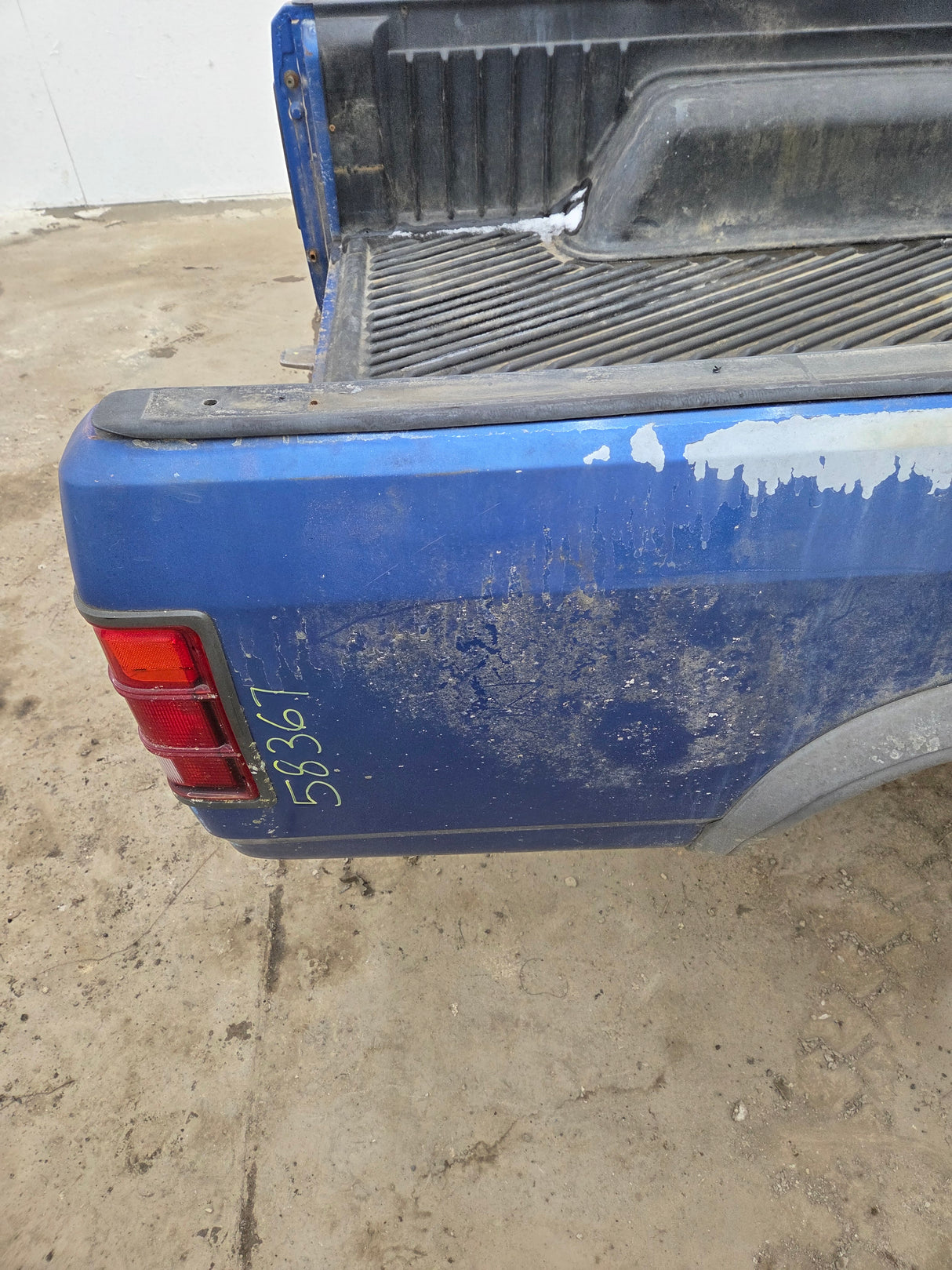 1994-1996 Dodge Dakota 2nd Gen 6' 6" Short Truck Bed