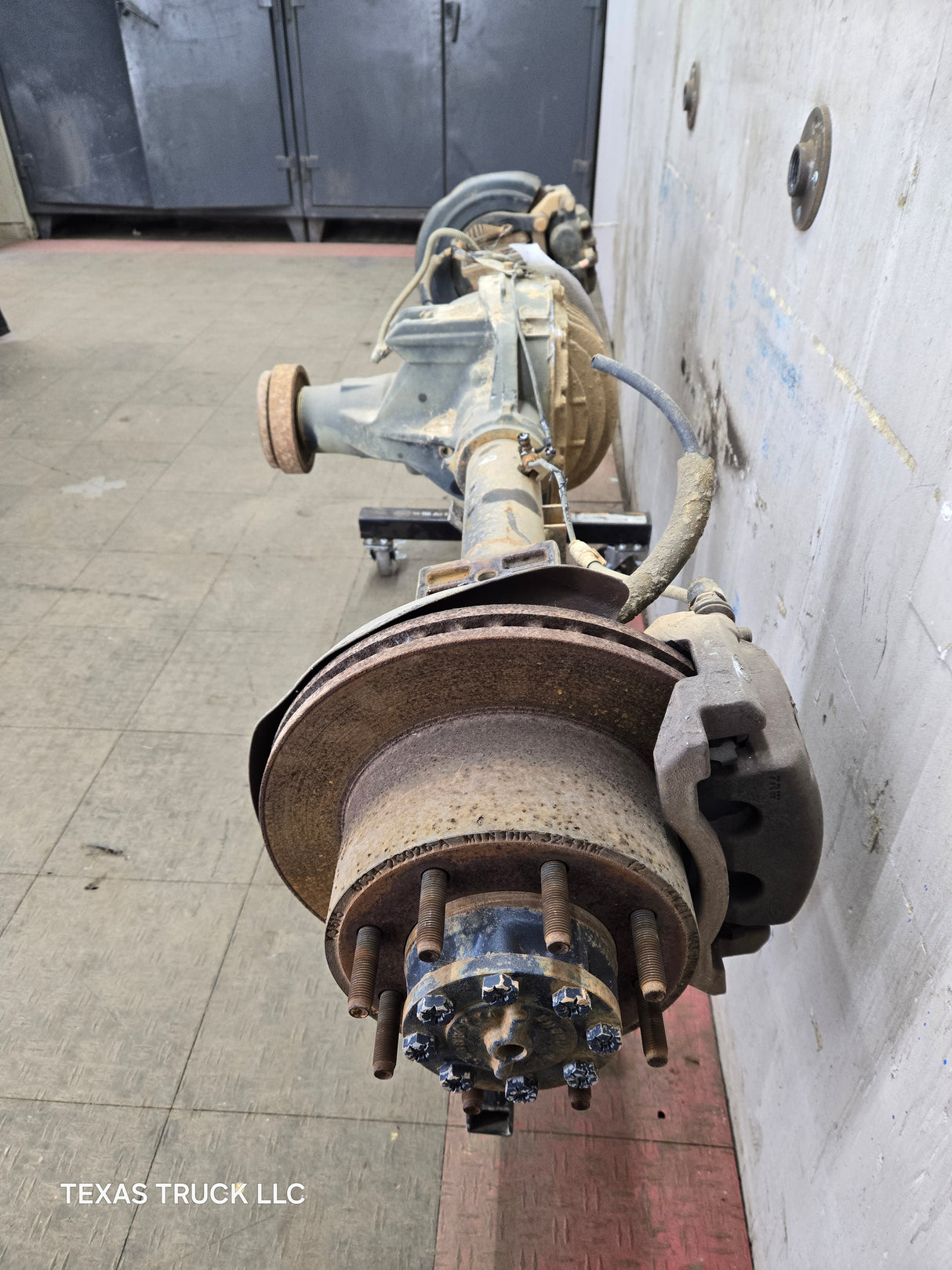 2008-2010 Ford Super Duty F250 F350 SRW Rear Axle 3.55 Gear Ratio 182k miles