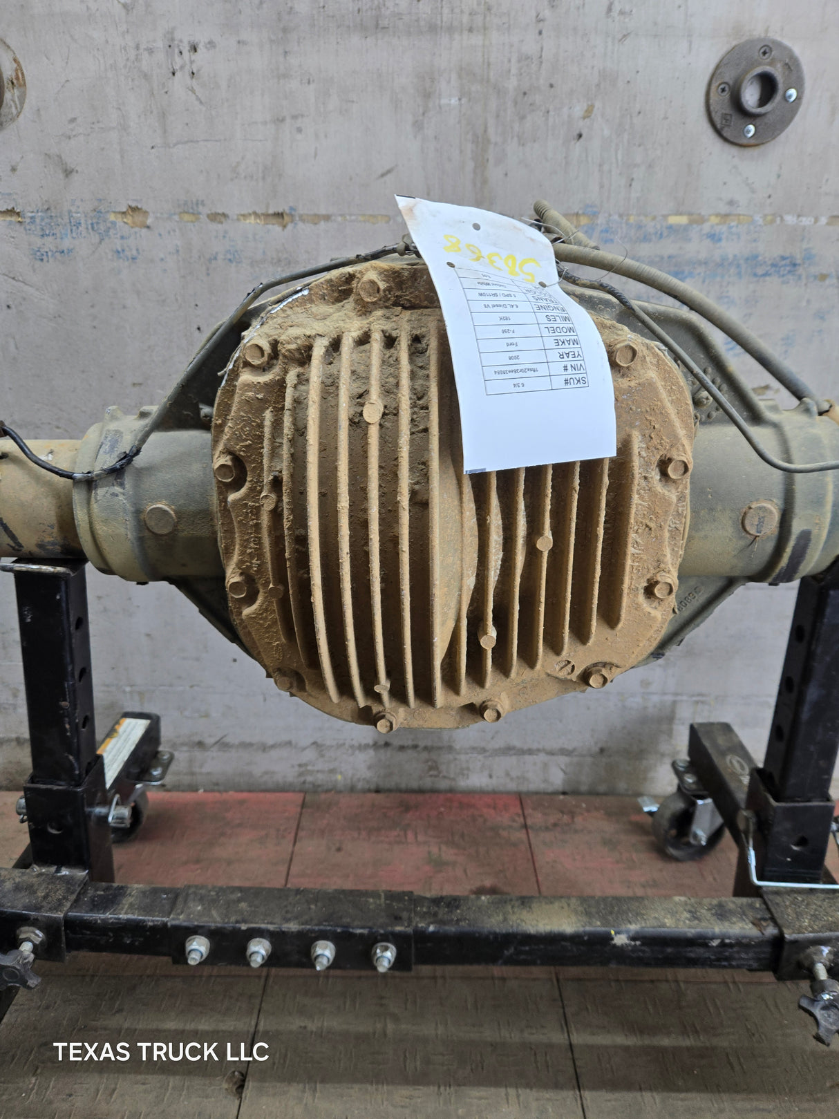 2008-2010 Ford Super Duty F250 F350 SRW Rear Axle 3.55 Gear Ratio 182k miles