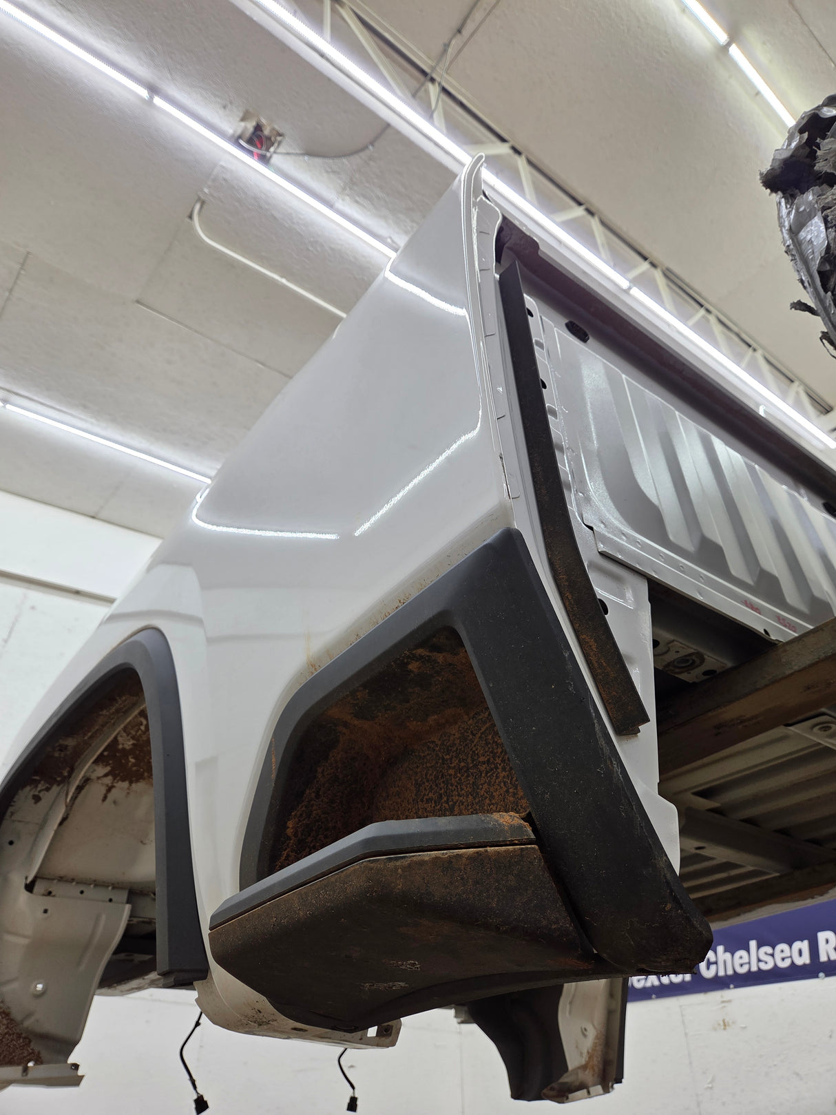 2019-2025 Chevrolet Silverado 2500 3500 HD 6' 6" Short Truck Bed