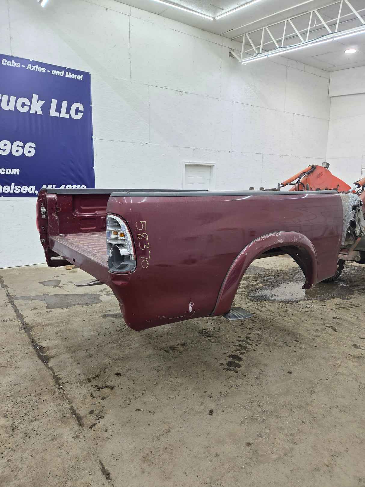 1999-2006 Toyota Tundra Short Bed 6' 5" Truck Bed