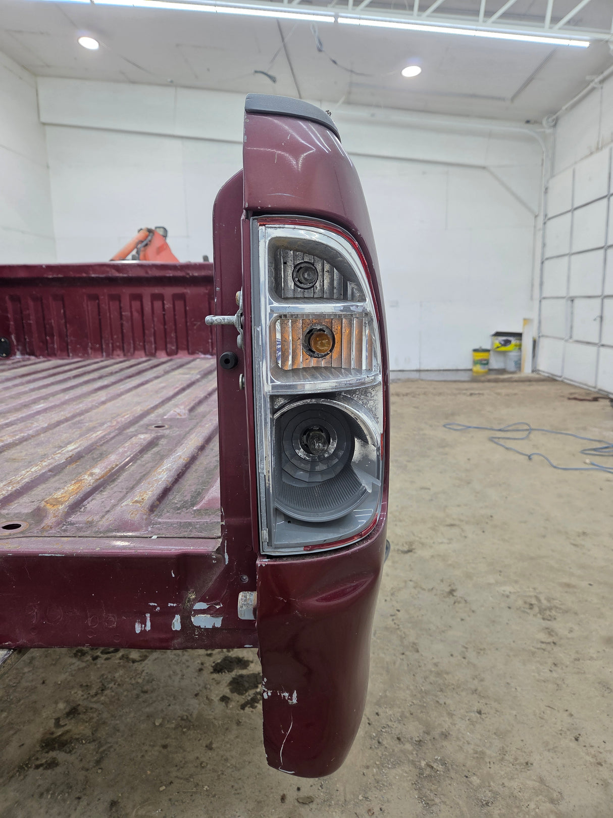 1999-2006 Toyota Tundra Short Bed 6' 5" Truck Bed