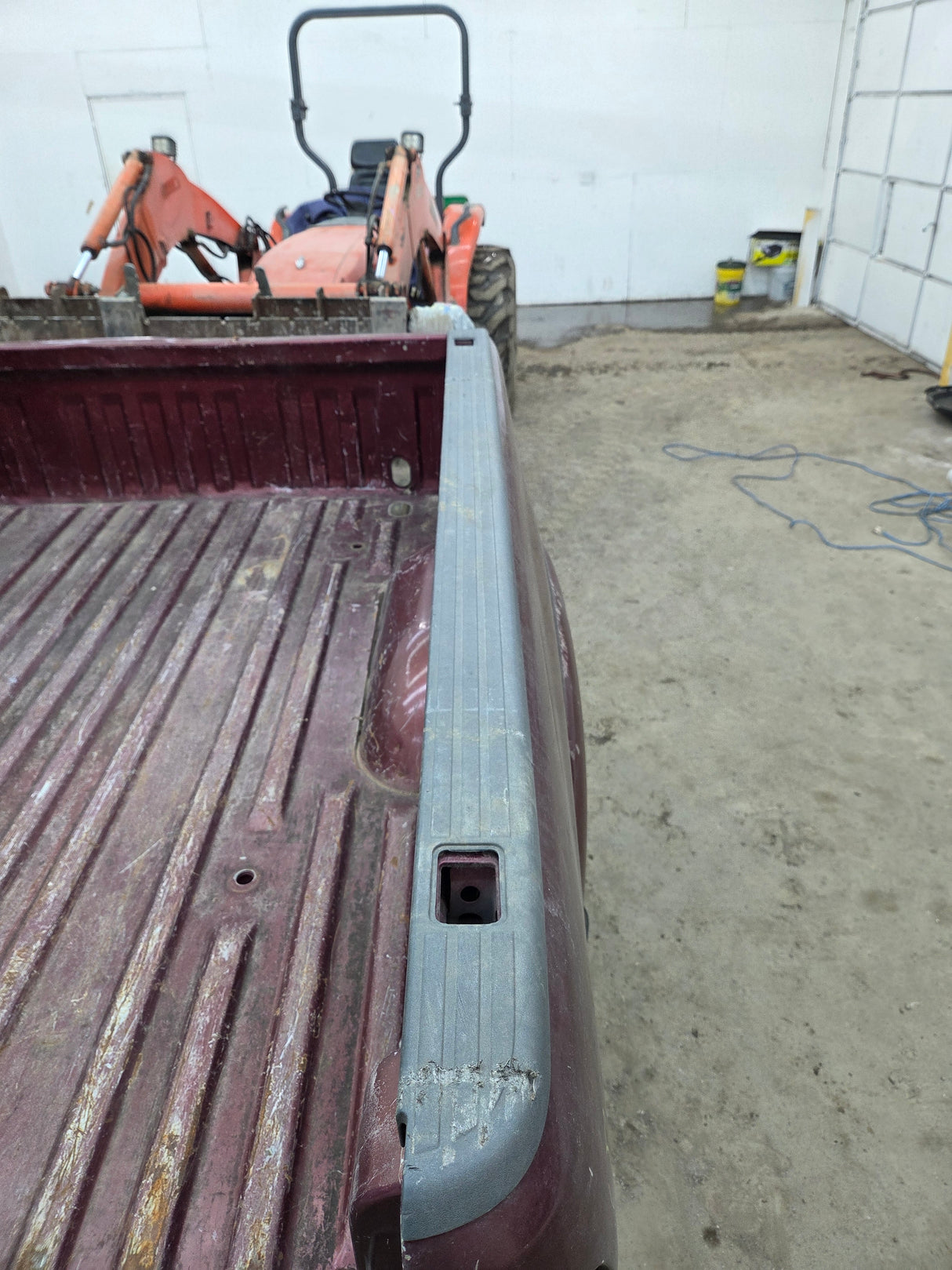1999-2006 Toyota Tundra Short Bed 6' 5" Truck Bed