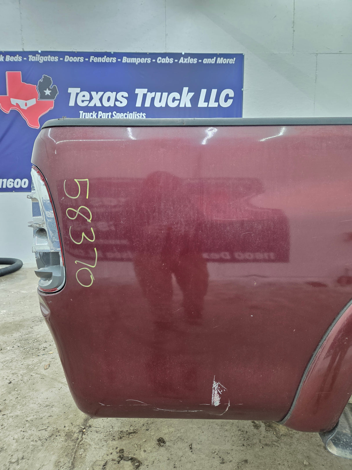 1999-2006 Toyota Tundra Short Bed 6' 5" Truck Bed