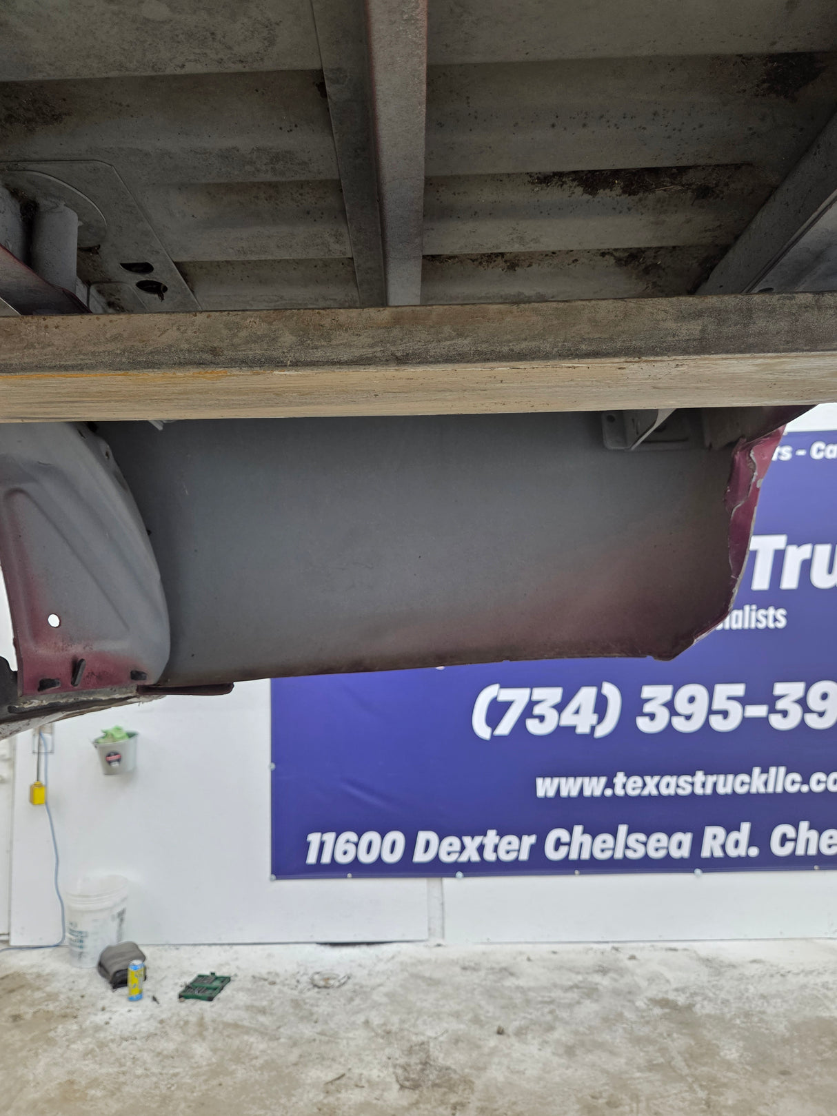 1999-2006 Toyota Tundra Short Bed 6' 5" Truck Bed