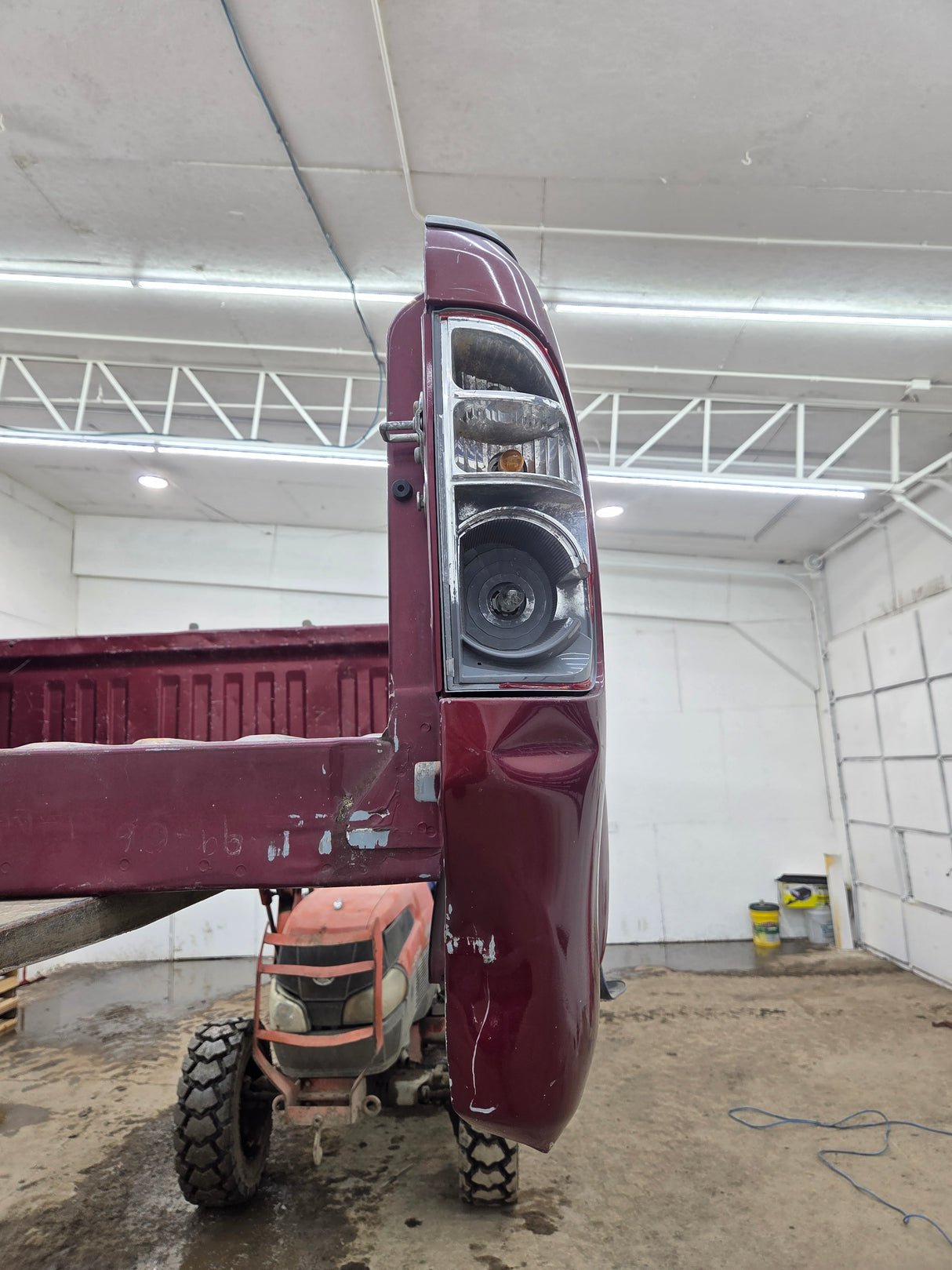 1999-2006 Toyota Tundra Short Bed 6' 5" Truck Bed