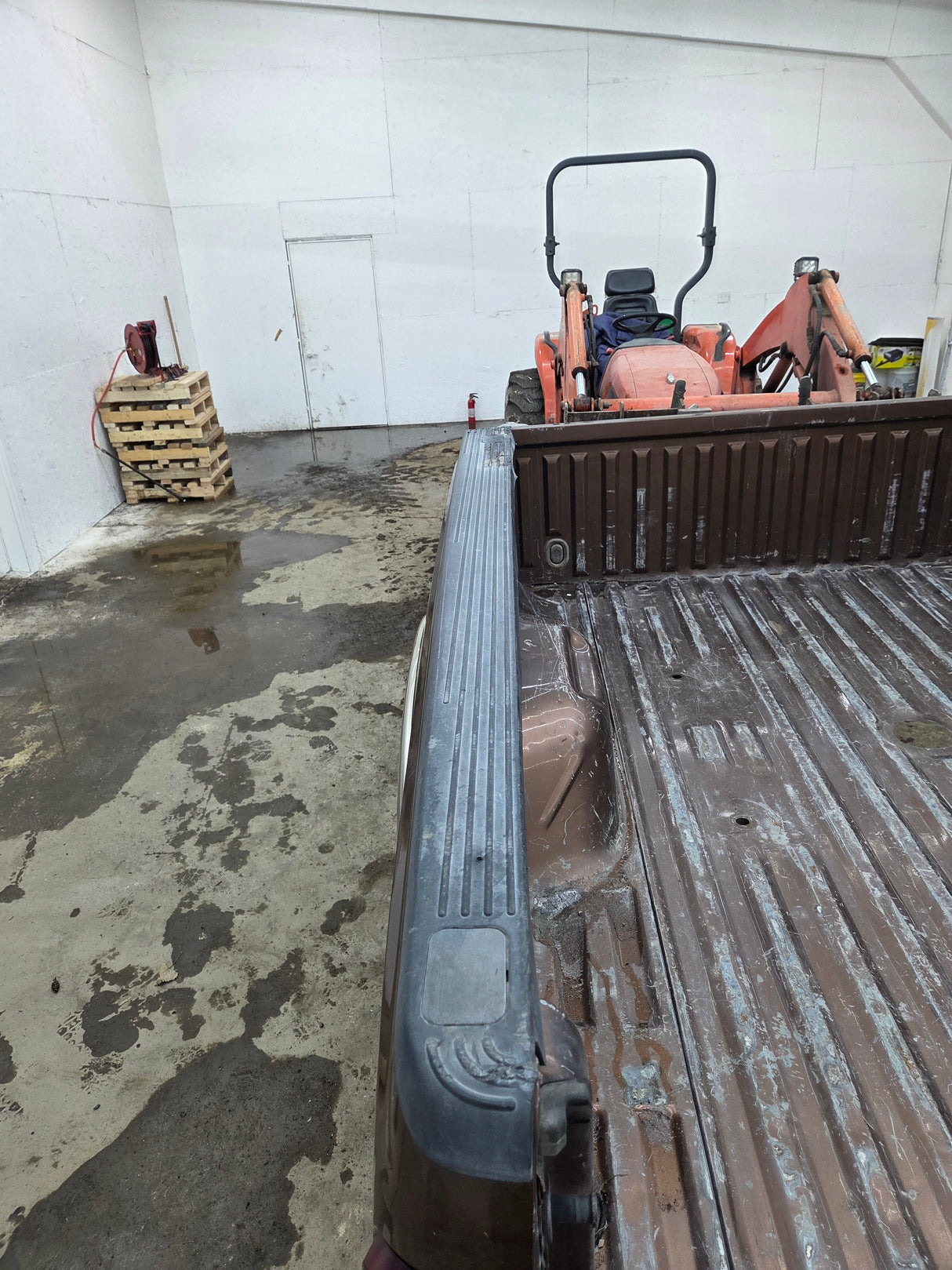 2011-2016 Ford F250 F350 Super Duty 6' 9" Short Truck Bed