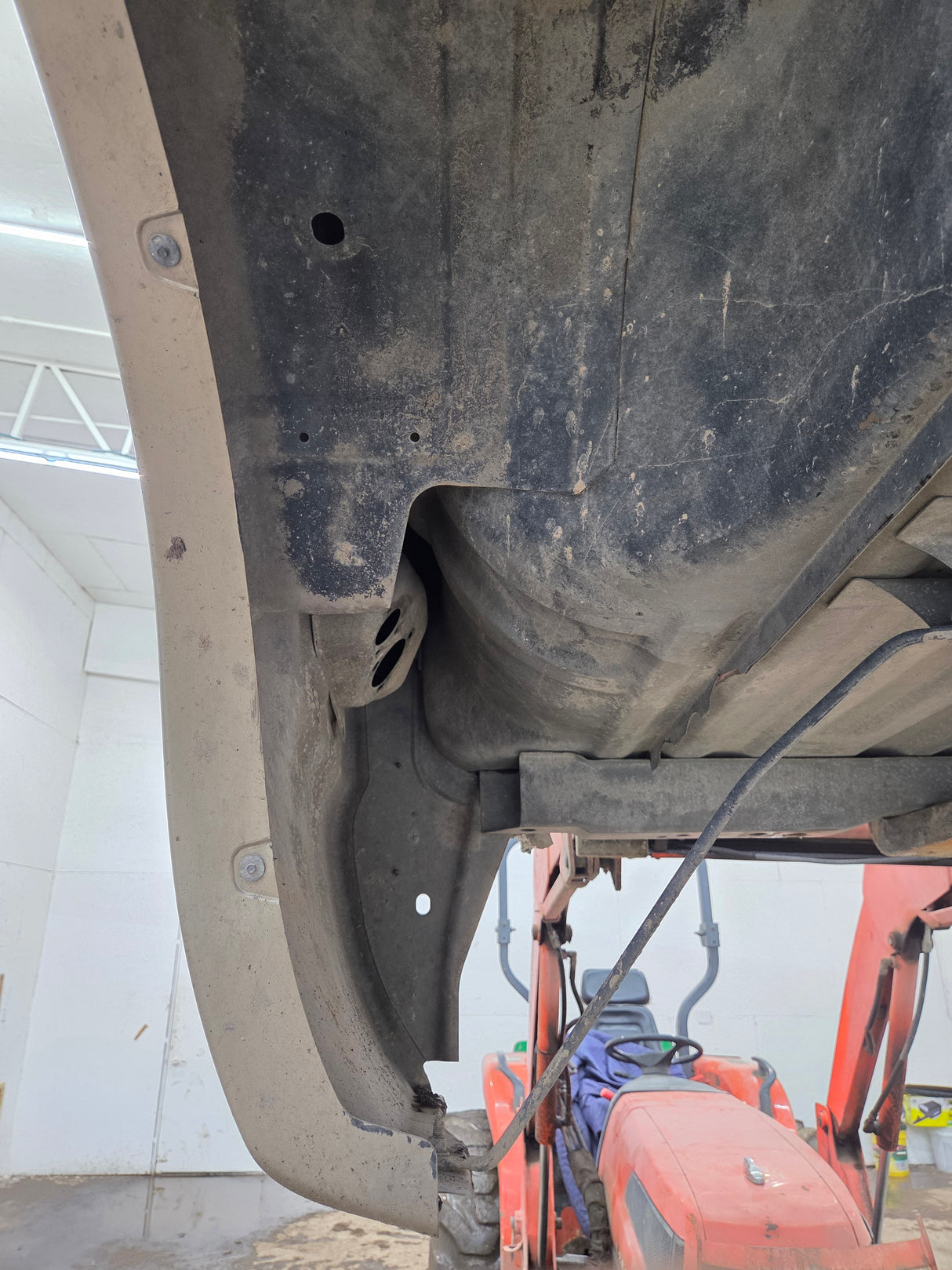 2011-2016 Ford F250 F350 Super Duty 6' 9" Short Truck Bed