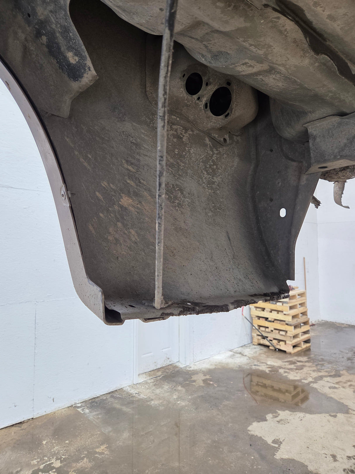 2011-2016 Ford F250 F350 Super Duty 6' 9" Short Truck Bed