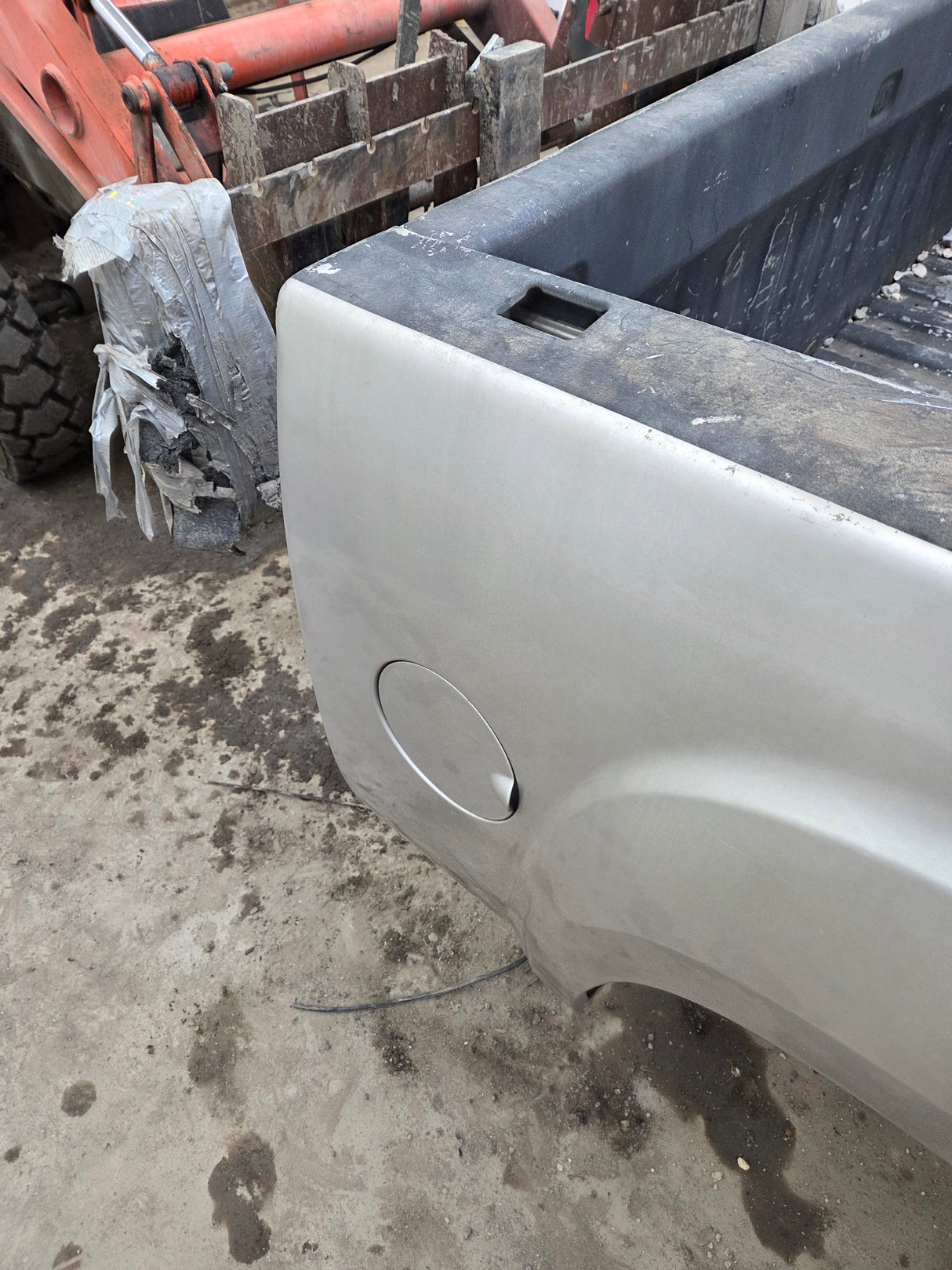 2007-2013 GMC Sierra 1500 5' 8" Short Truck Bed