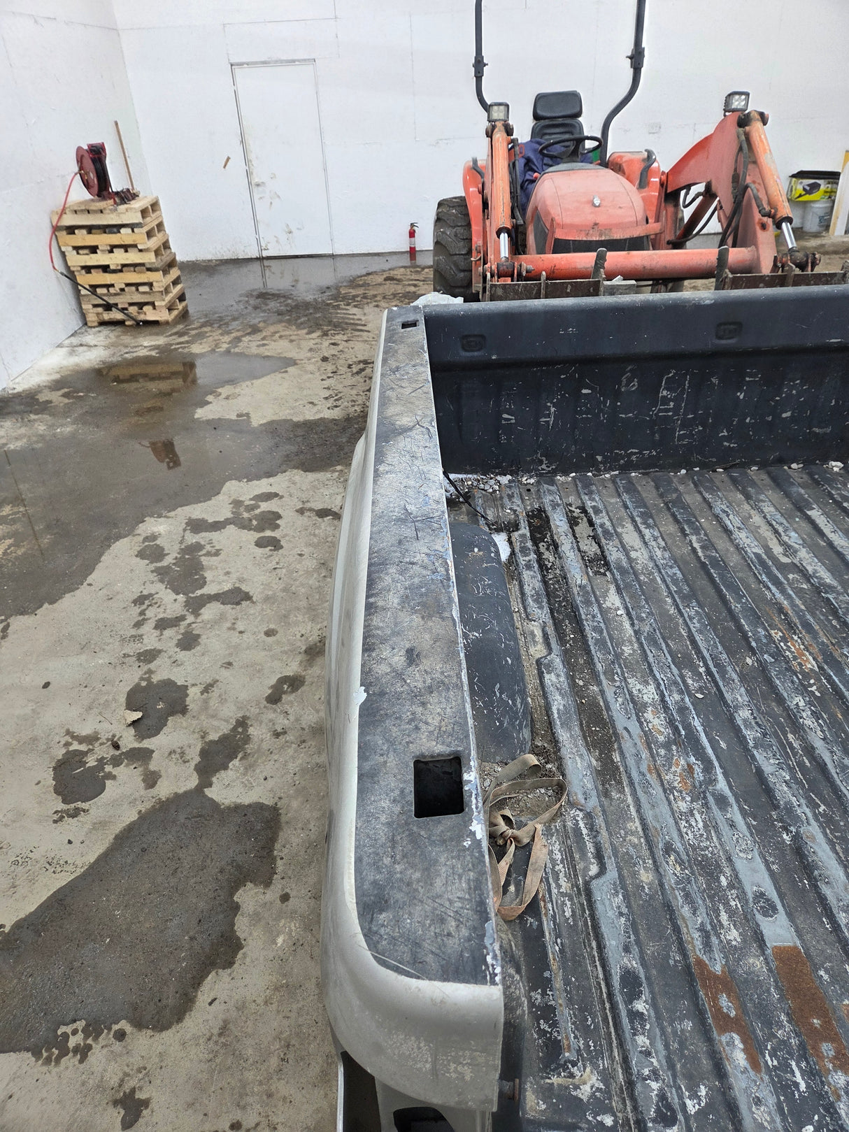 2007-2013 GMC Sierra 1500 5' 8" Short Truck Bed