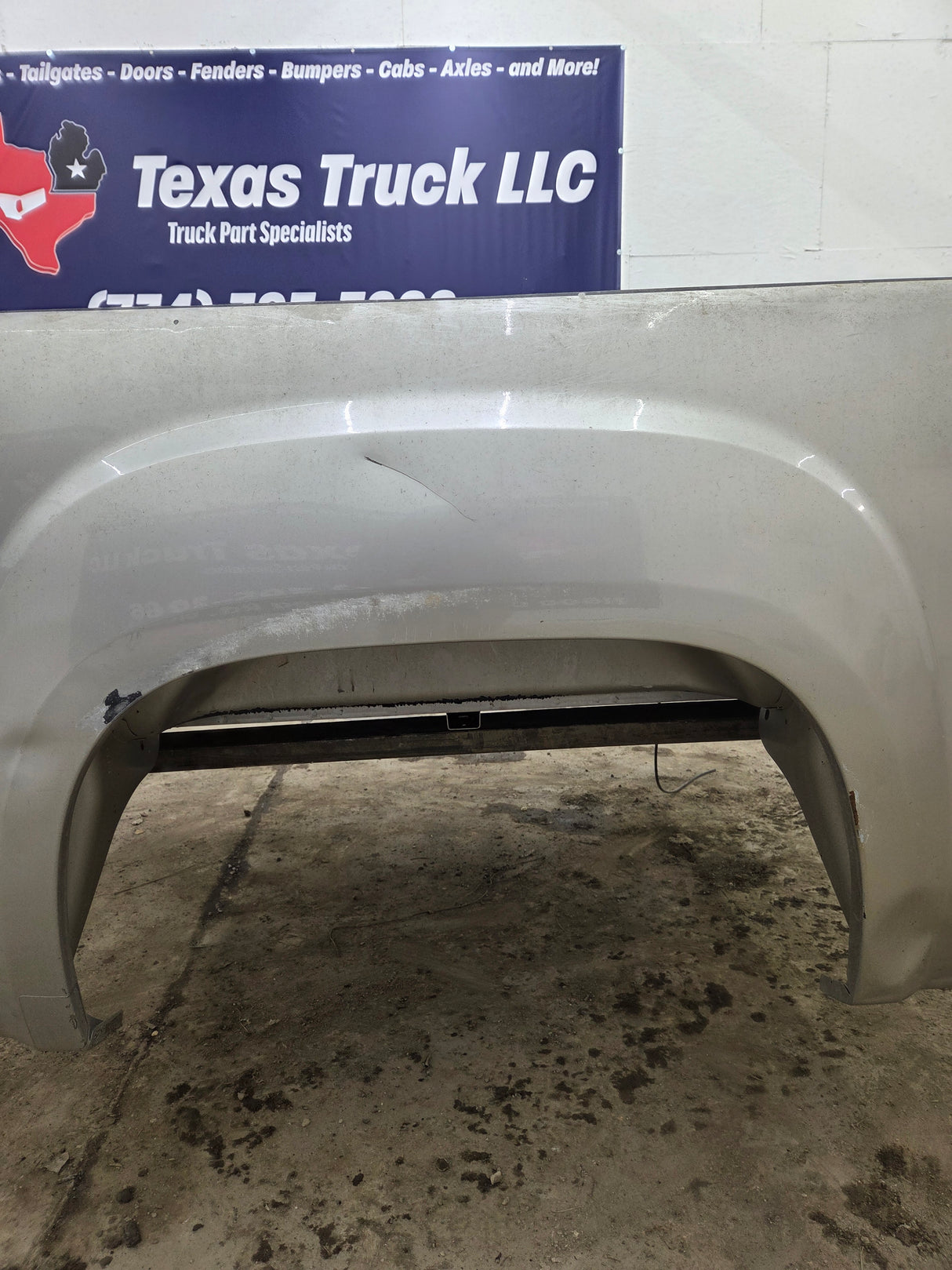 2007-2013 GMC Sierra 1500 5' 8" Short Truck Bed