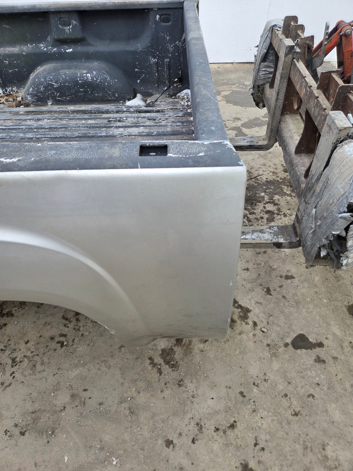 2007-2013 GMC Sierra 1500 5' 8" Short Truck Bed