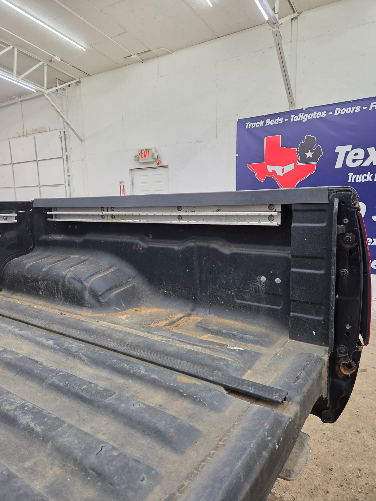 2005-2020 Nissan Frontier King Cab Truck Bed Short Bed