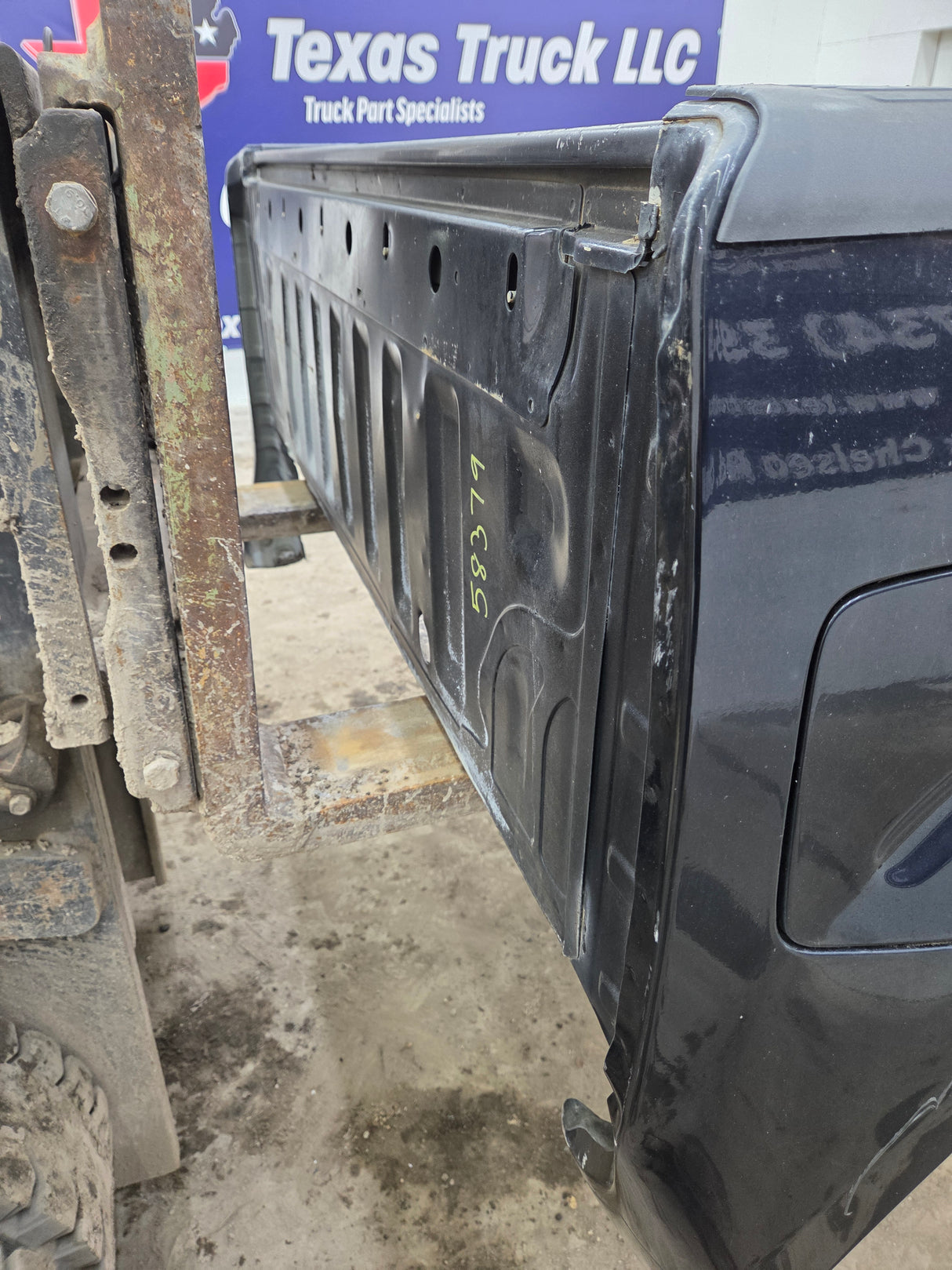 2005-2020 Nissan Frontier King Cab Truck Bed Short Bed