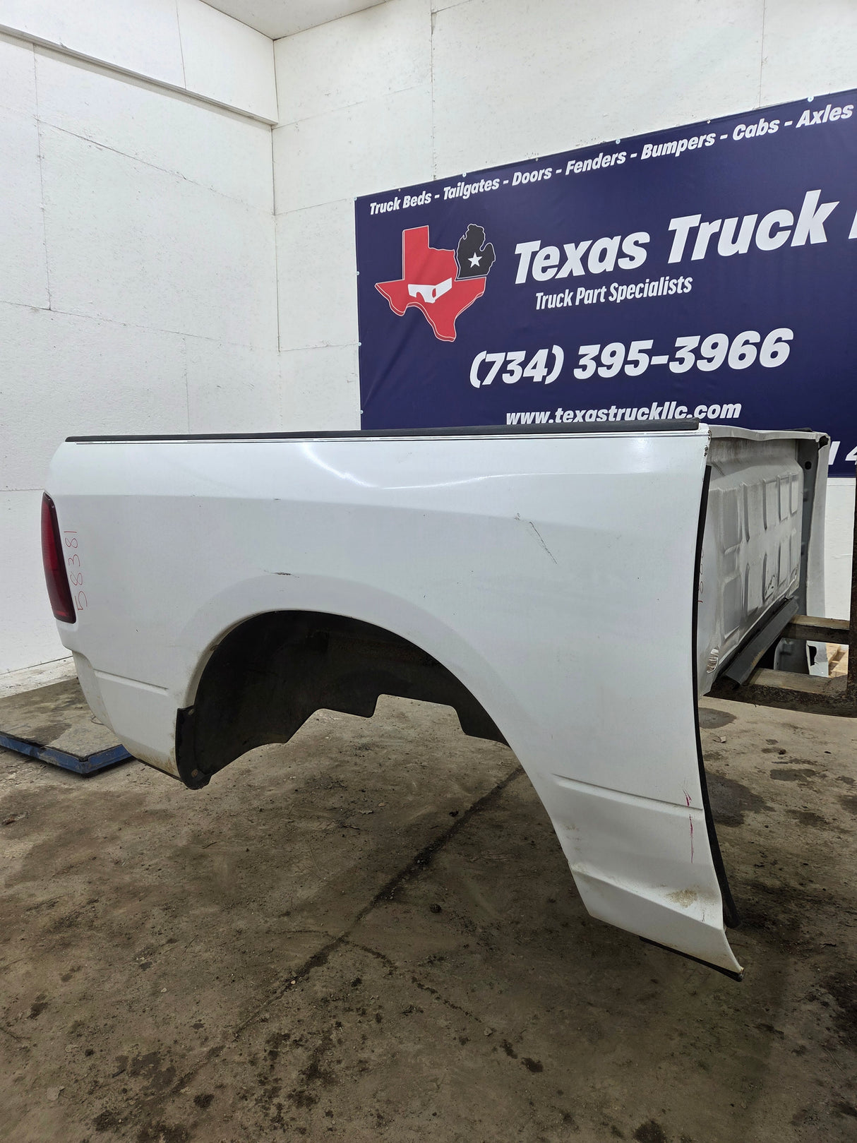 2009-2018 Dodge Ram 1500 4th gen 5' 7" Short Truck Bed