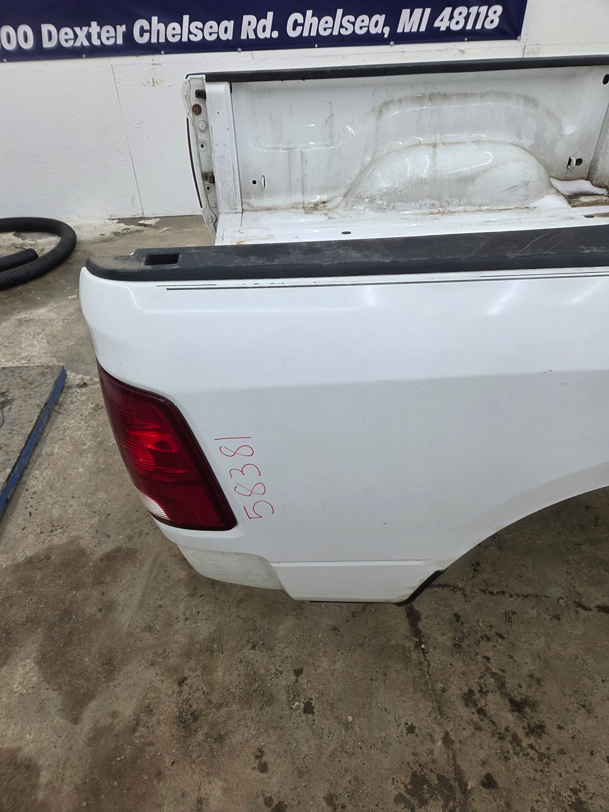 2009-2018 Dodge Ram 1500 4th gen 5' 7" Short Truck Bed