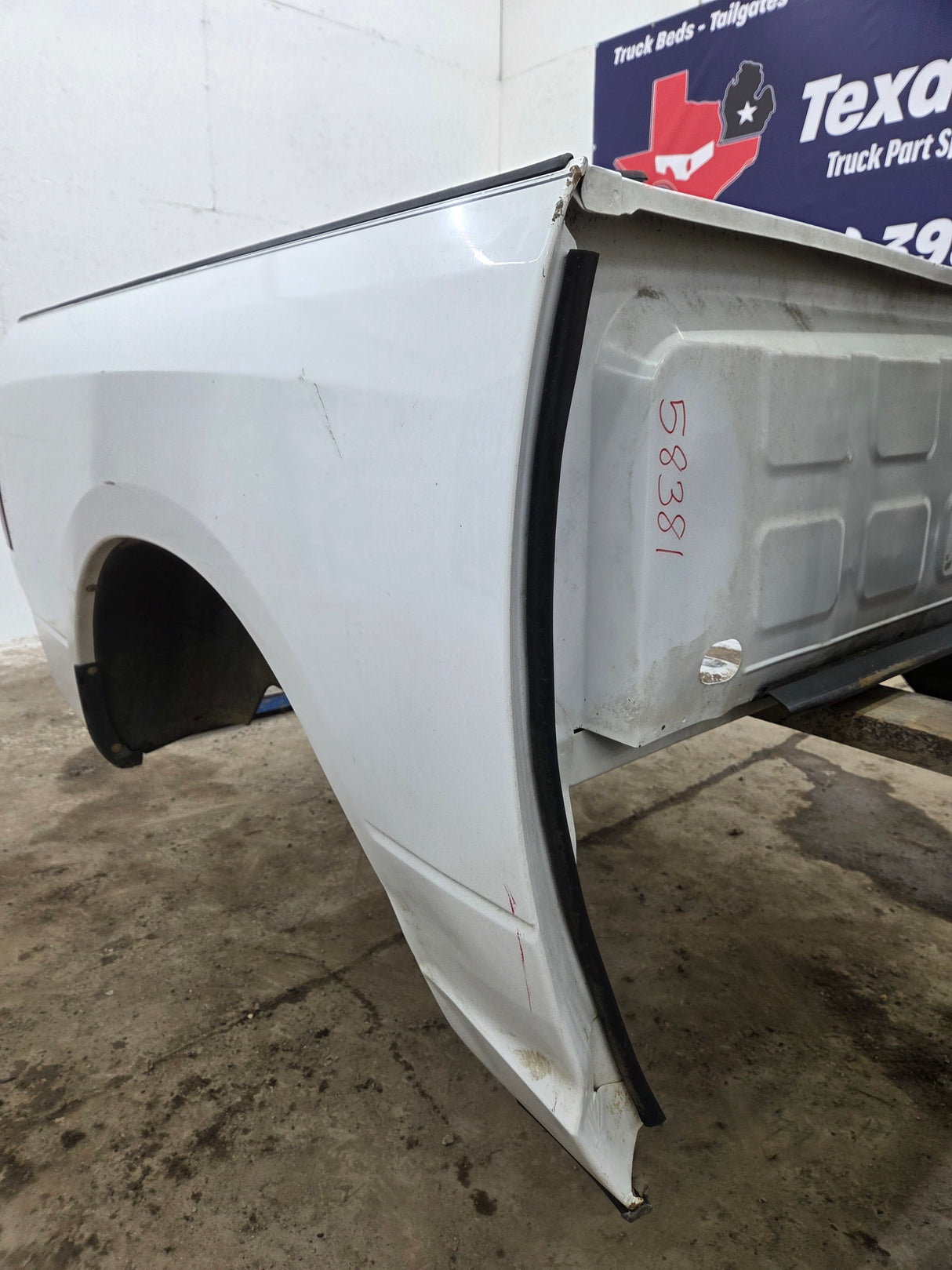 2009-2018 Dodge Ram 1500 4th gen 5' 7" Short Truck Bed