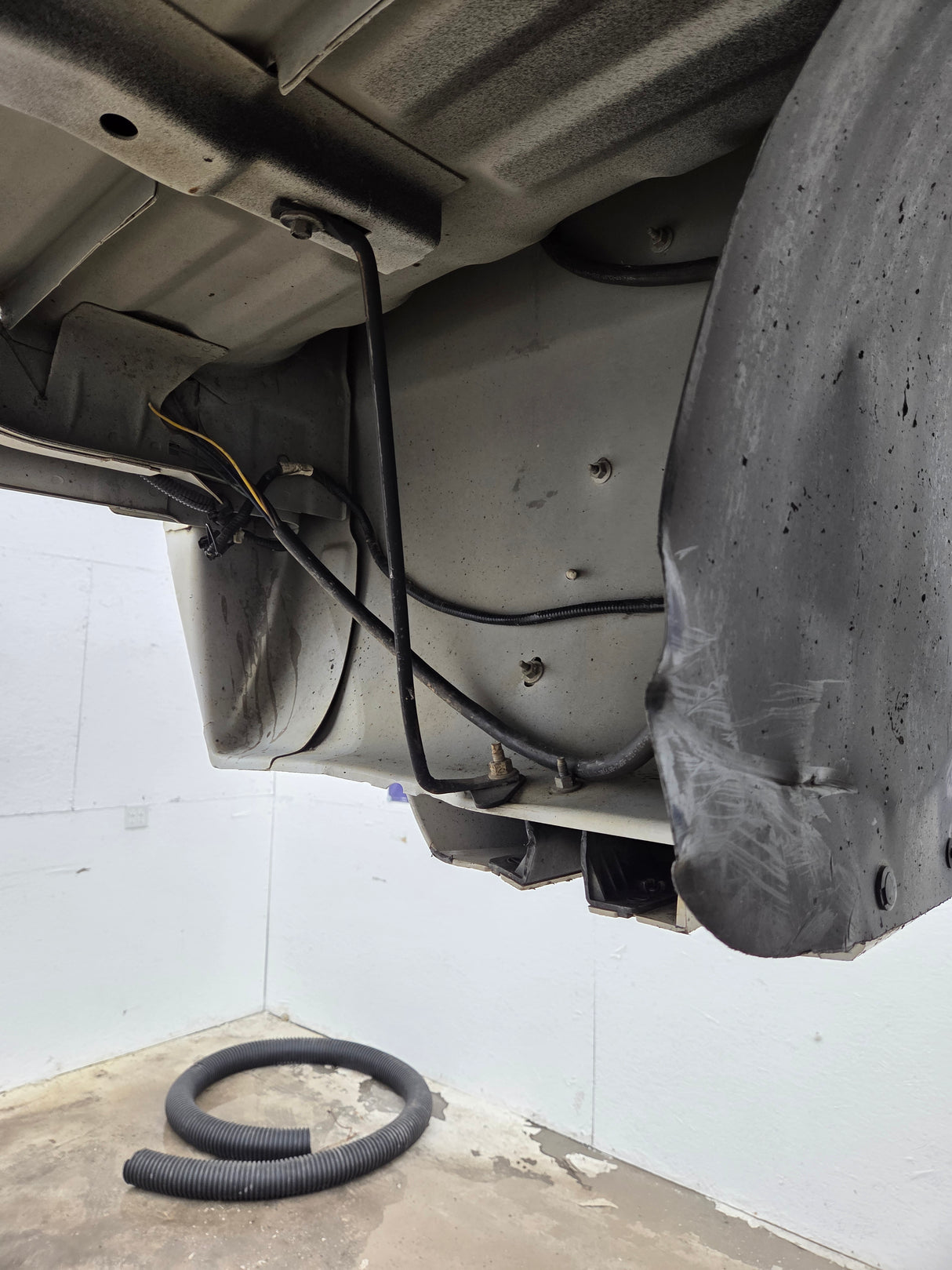 2011-2016 Ford F350 F450 F550 Super Duty 8' Dually Truck Bed